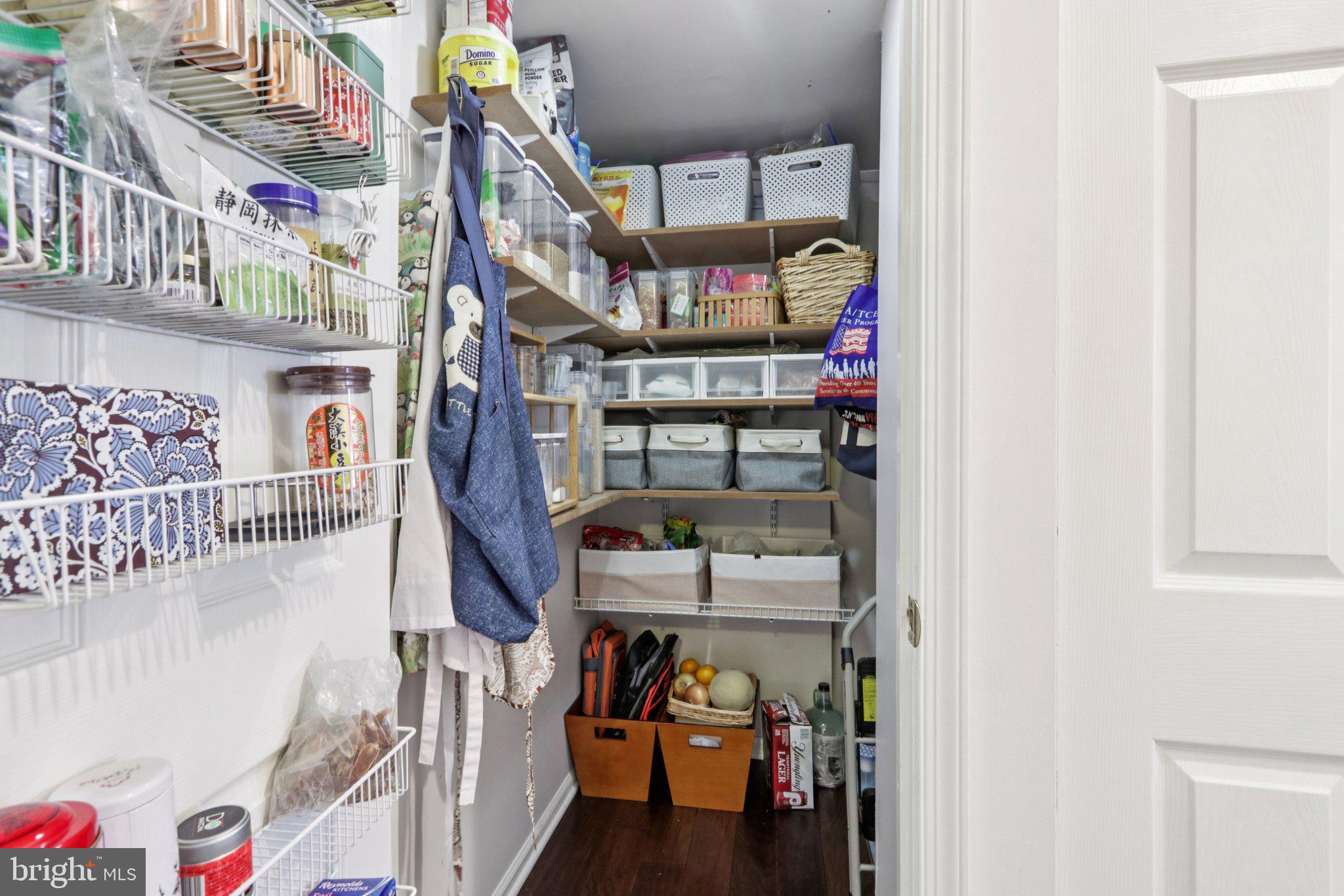 YARDLEY HUNT - Residential