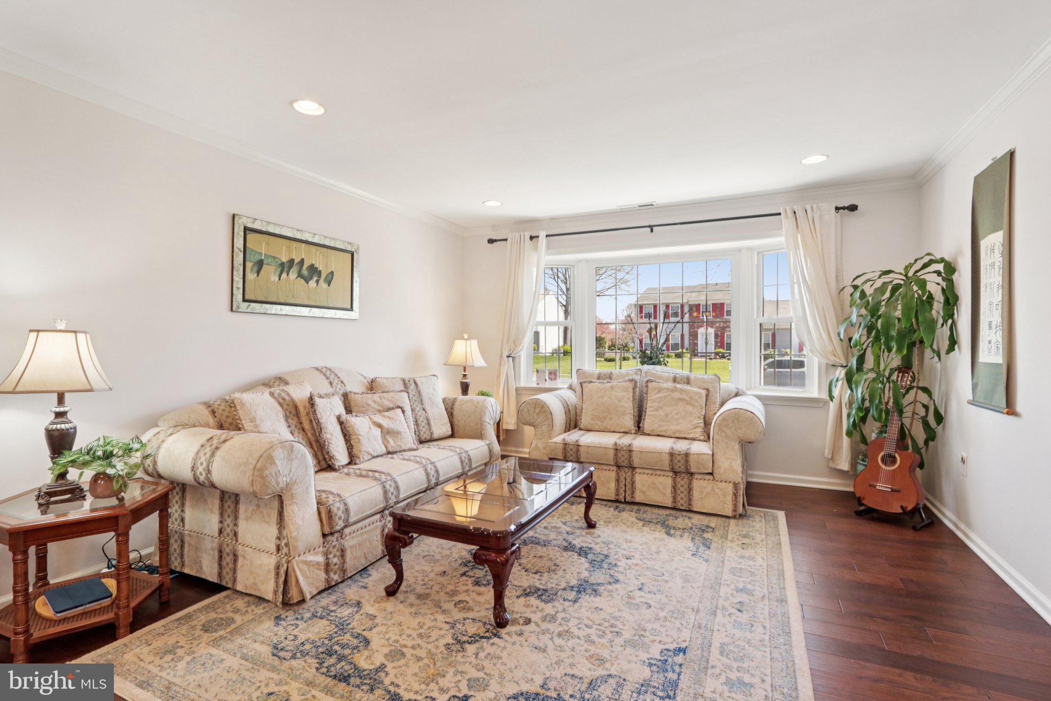 YARDLEY HUNT - Residential