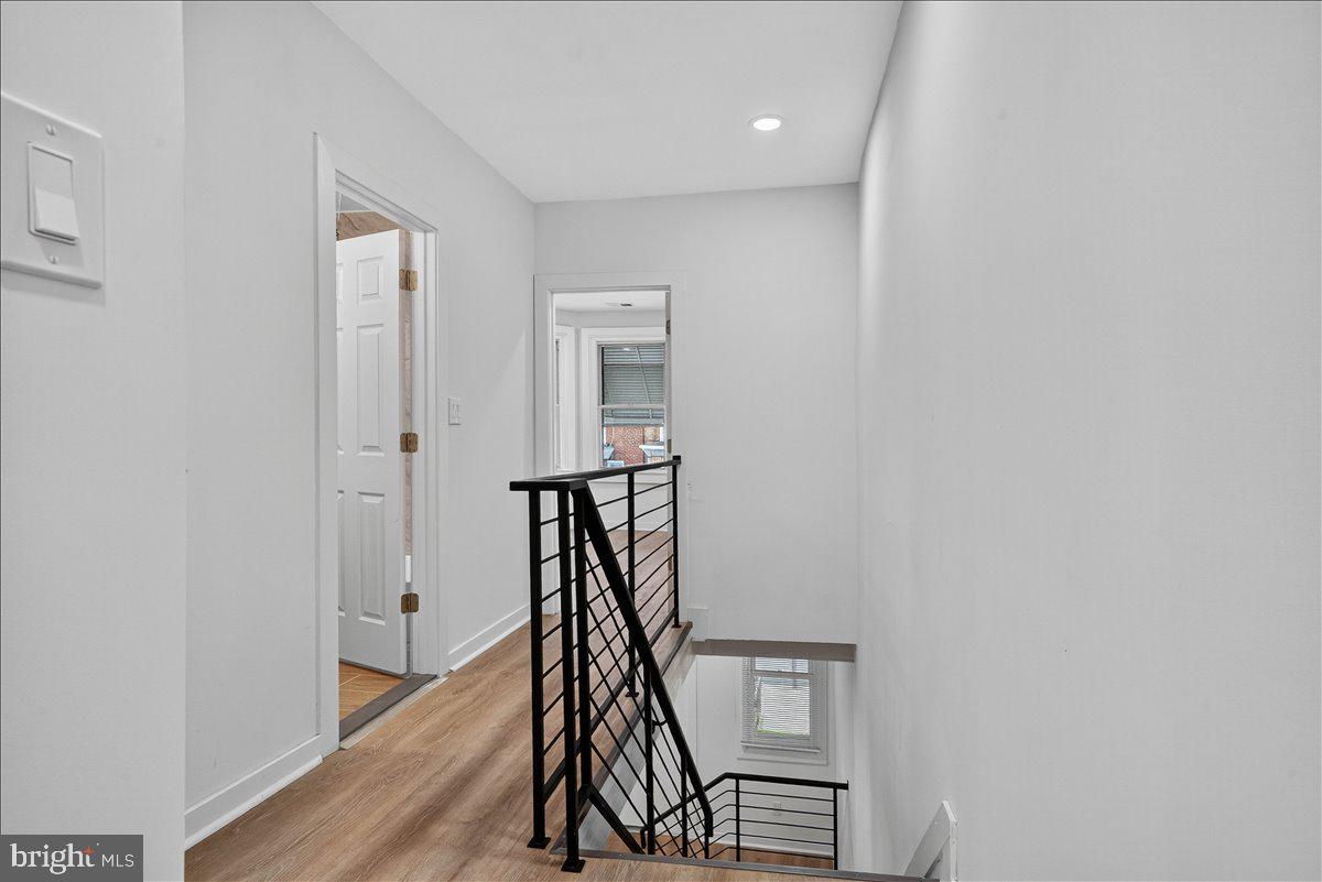 WEST OAK LANE - Residential