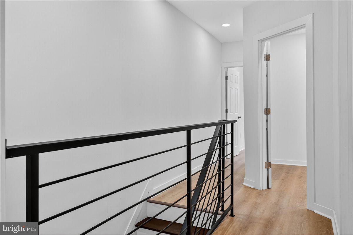 WEST OAK LANE - Residential