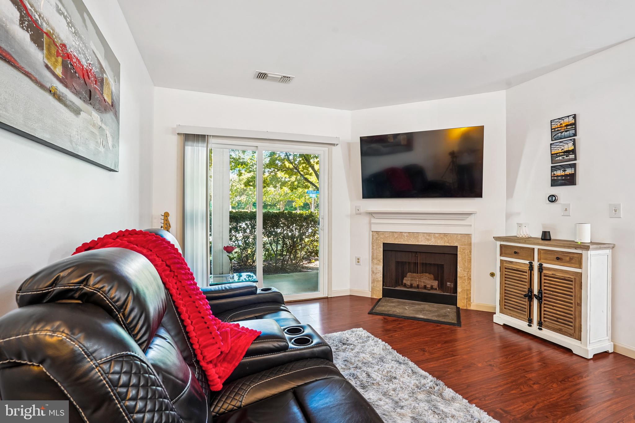 WORLDGATE CONDO - Residential