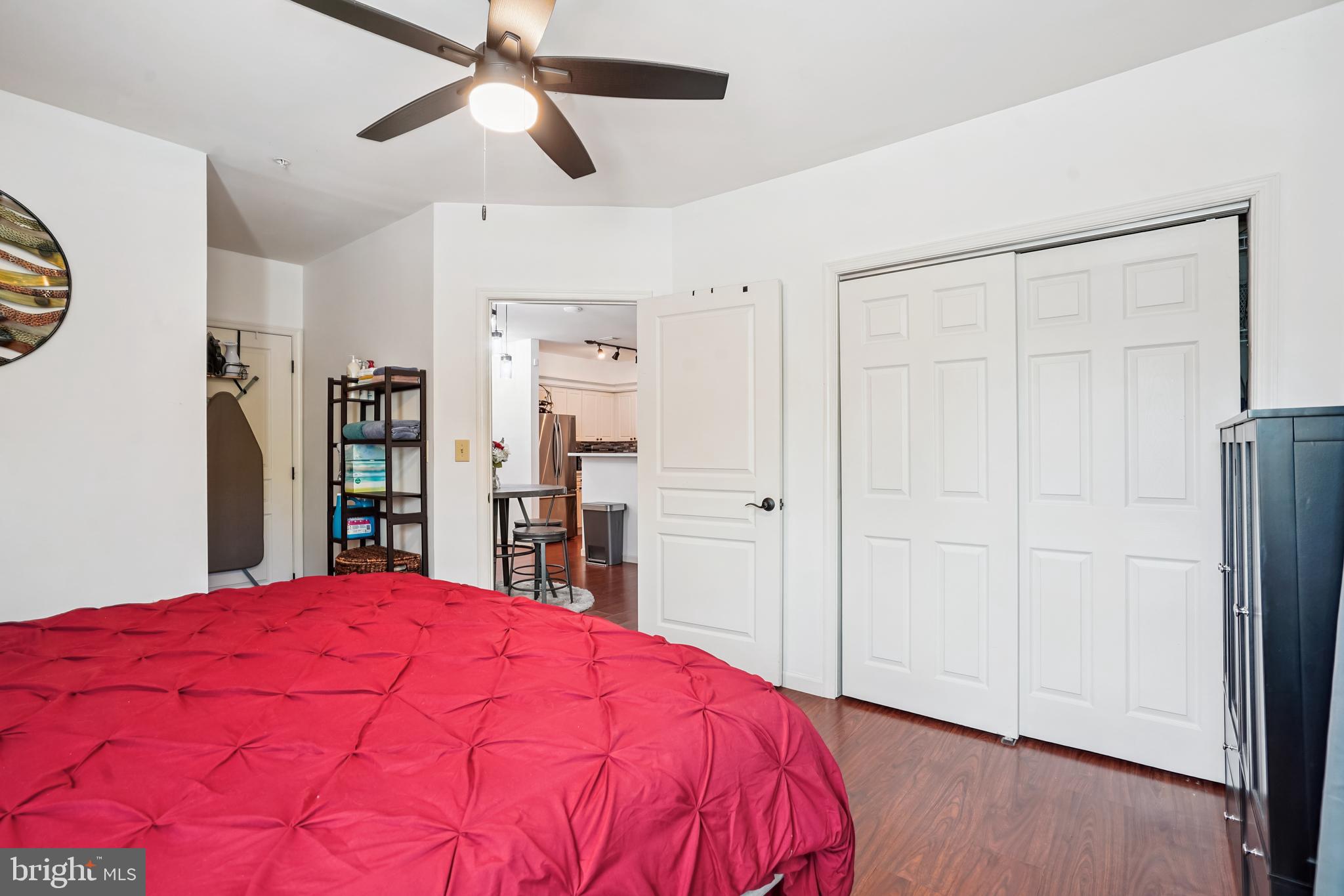 WORLDGATE CONDO - Residential