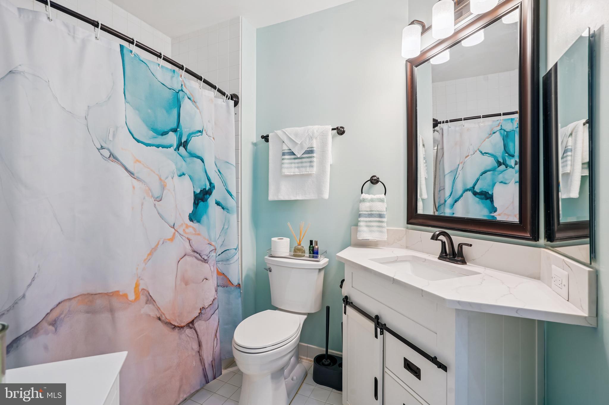 WORLDGATE CONDO - Residential