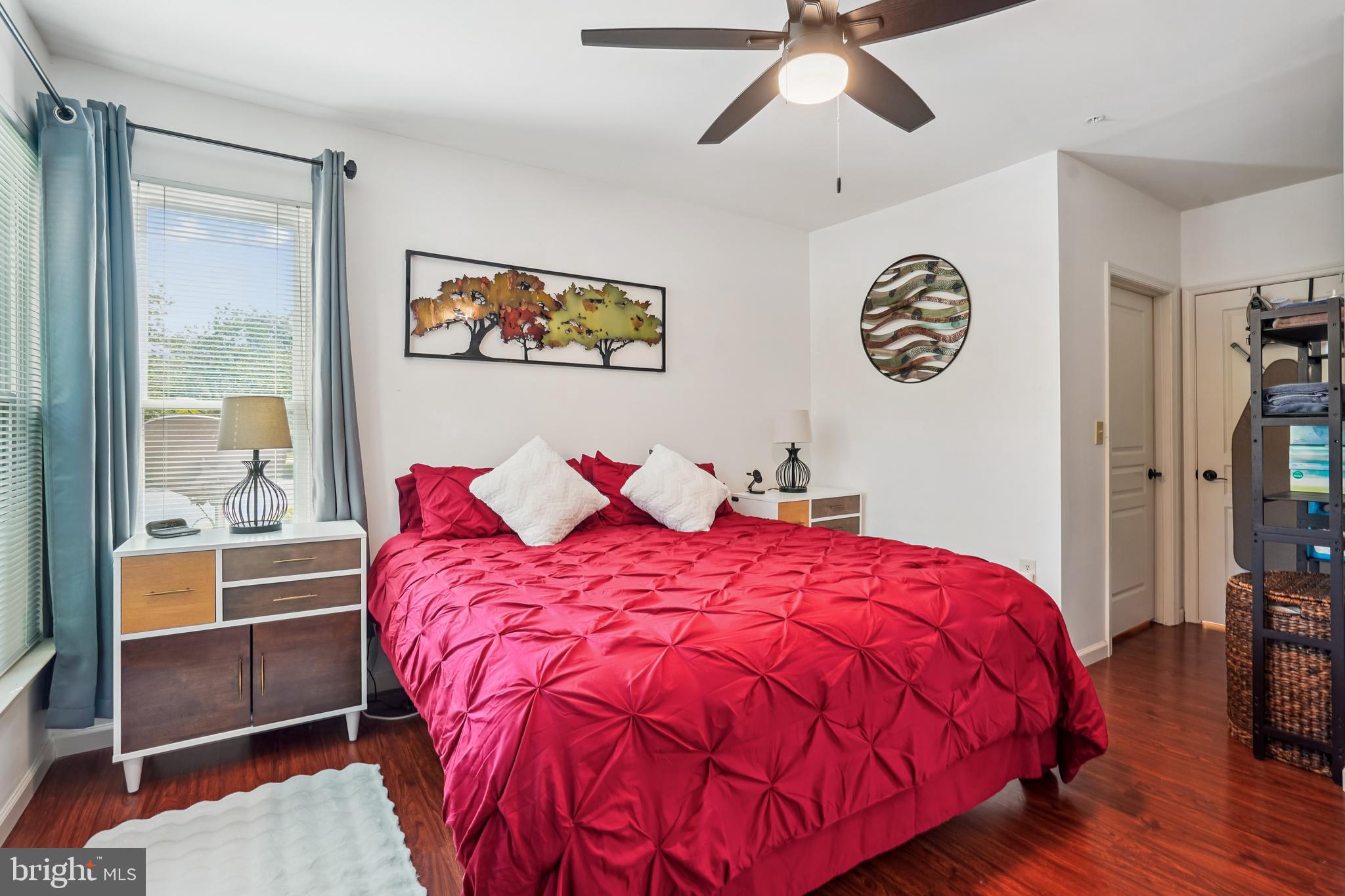 WORLDGATE CONDO - Residential