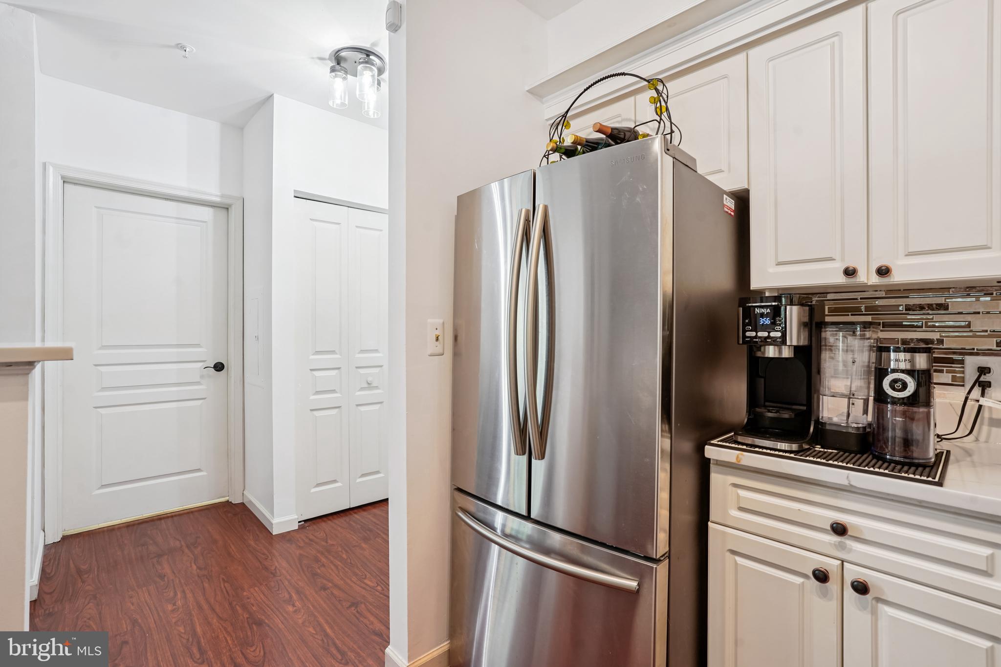 WORLDGATE CONDO - Residential