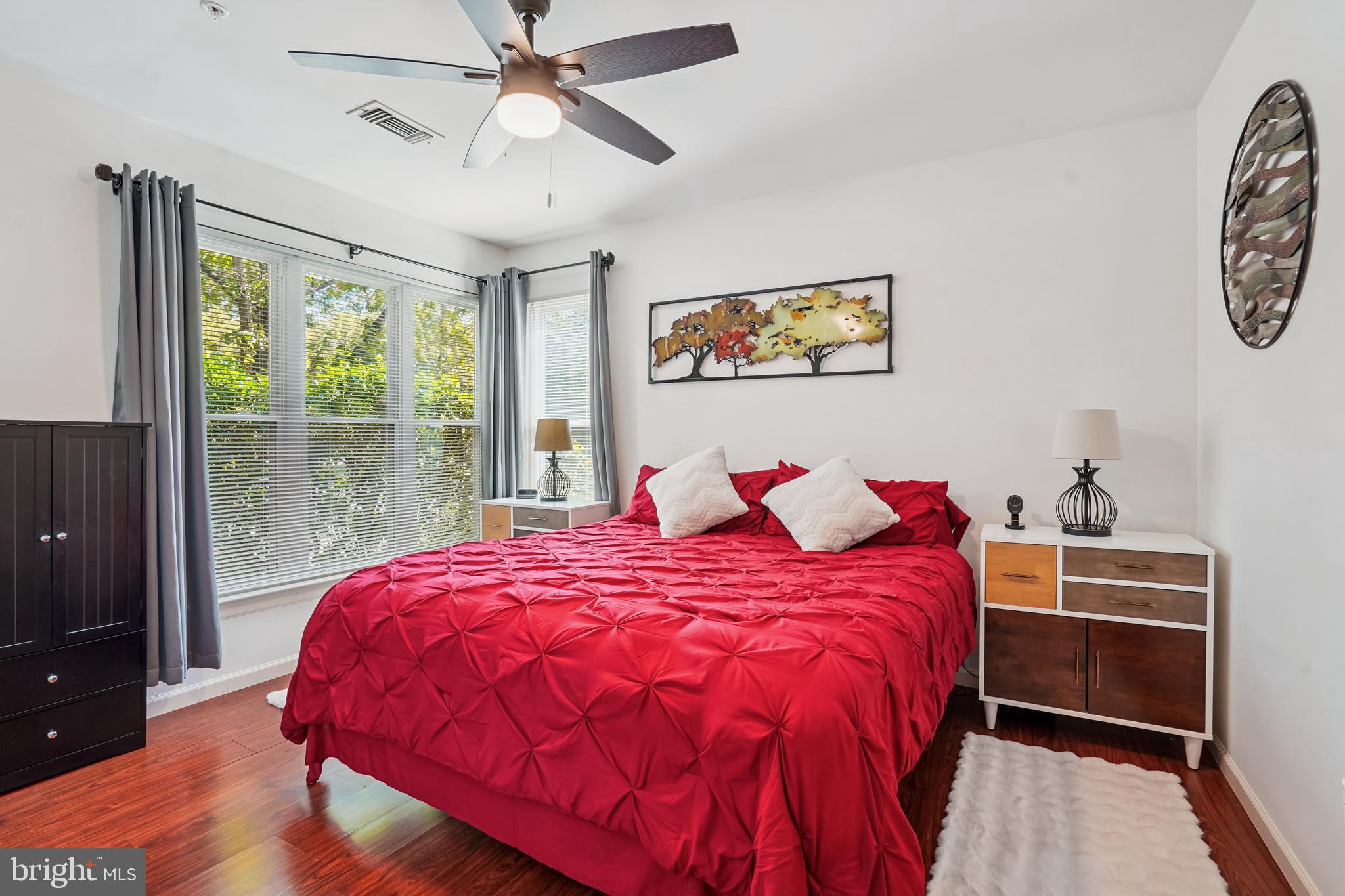 WORLDGATE CONDO - Residential