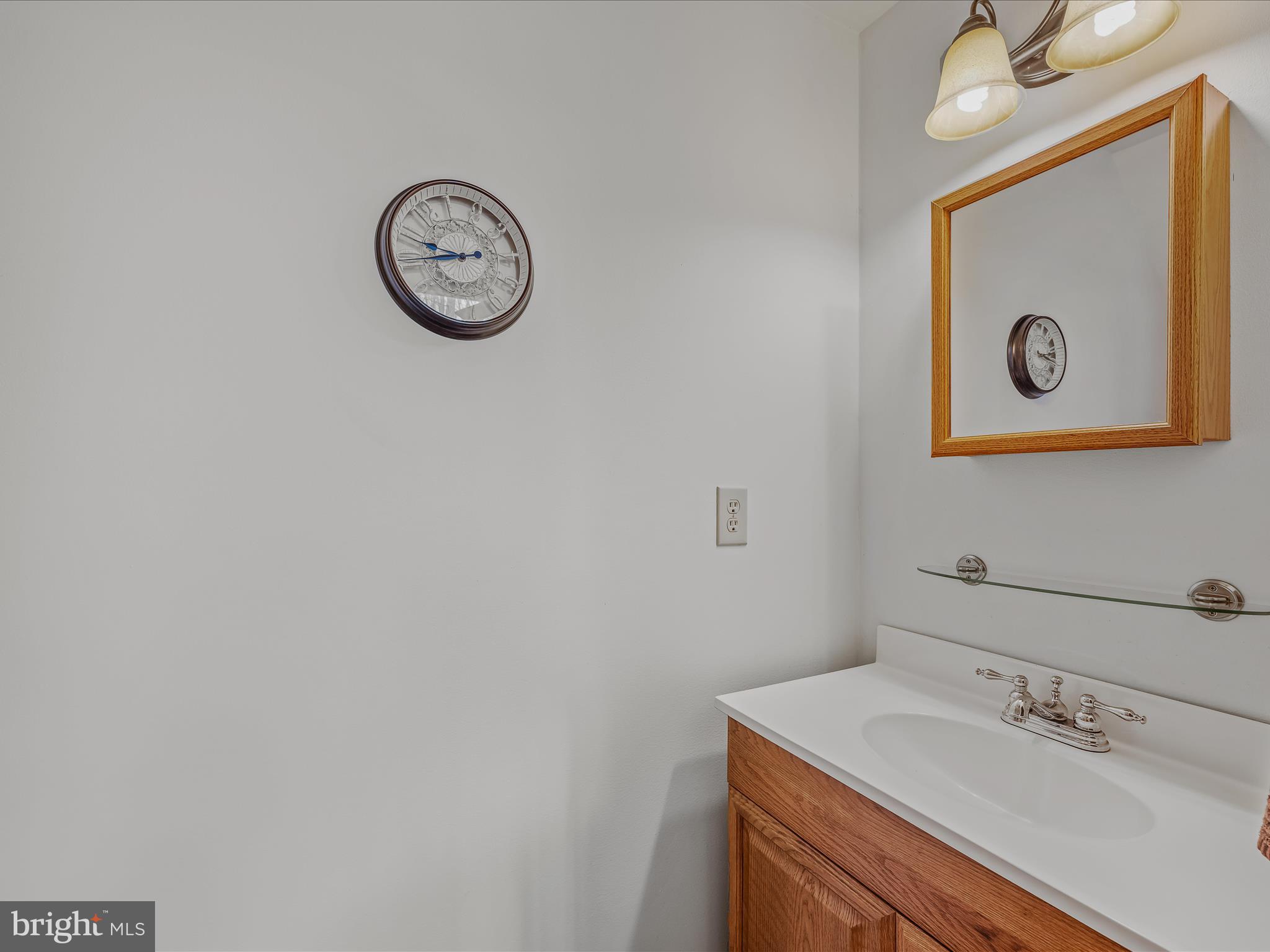 ROUSE MOUNTAIN - Residential