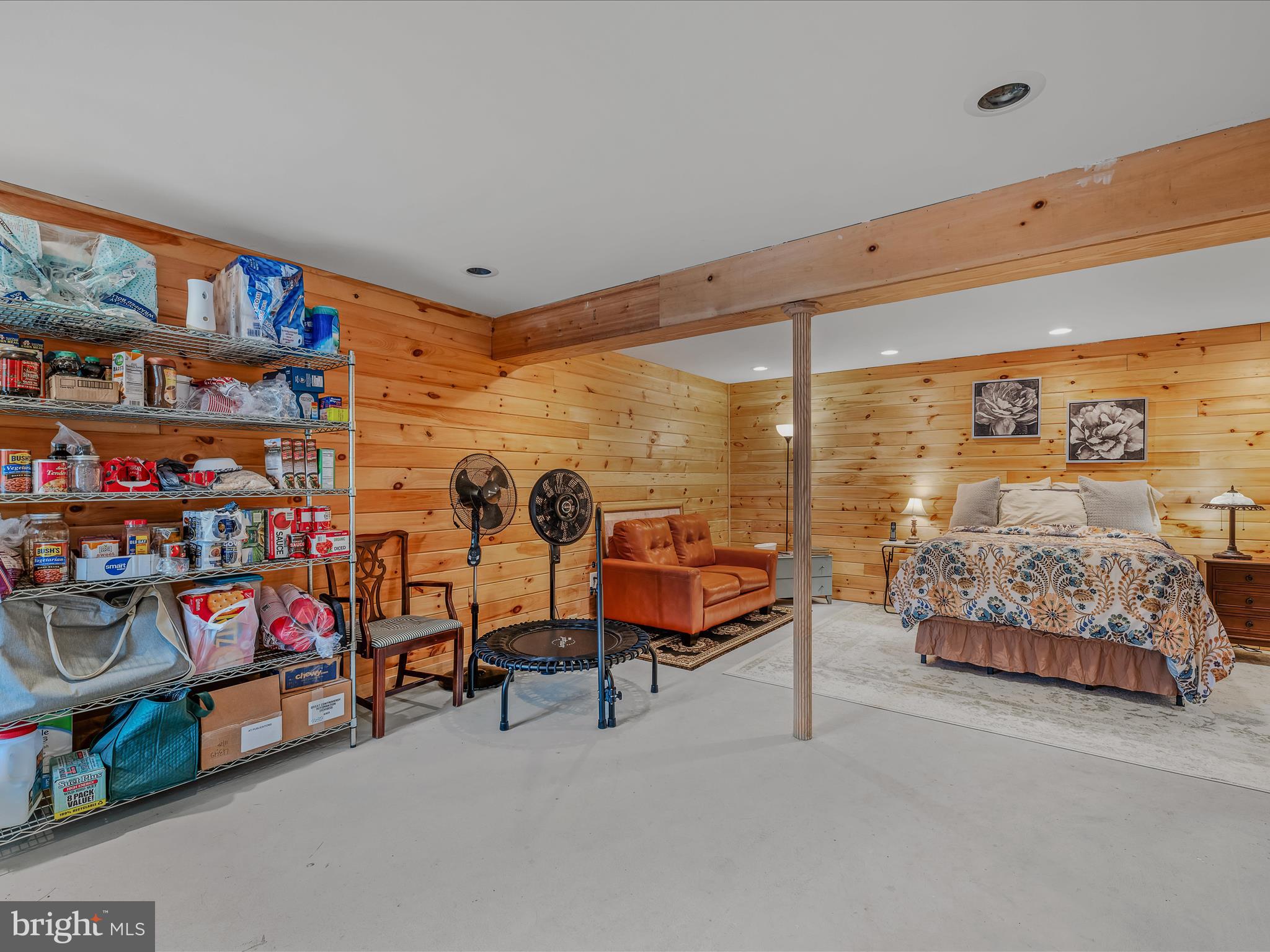 ROUSE MOUNTAIN - Residential