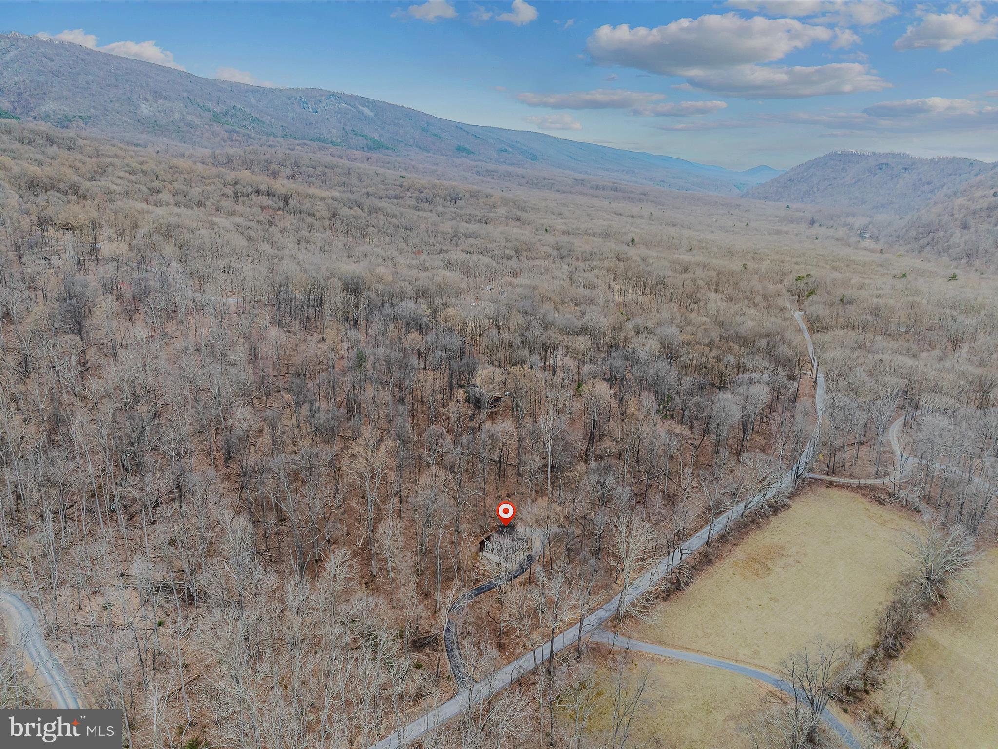 ROUSE MOUNTAIN - Residential