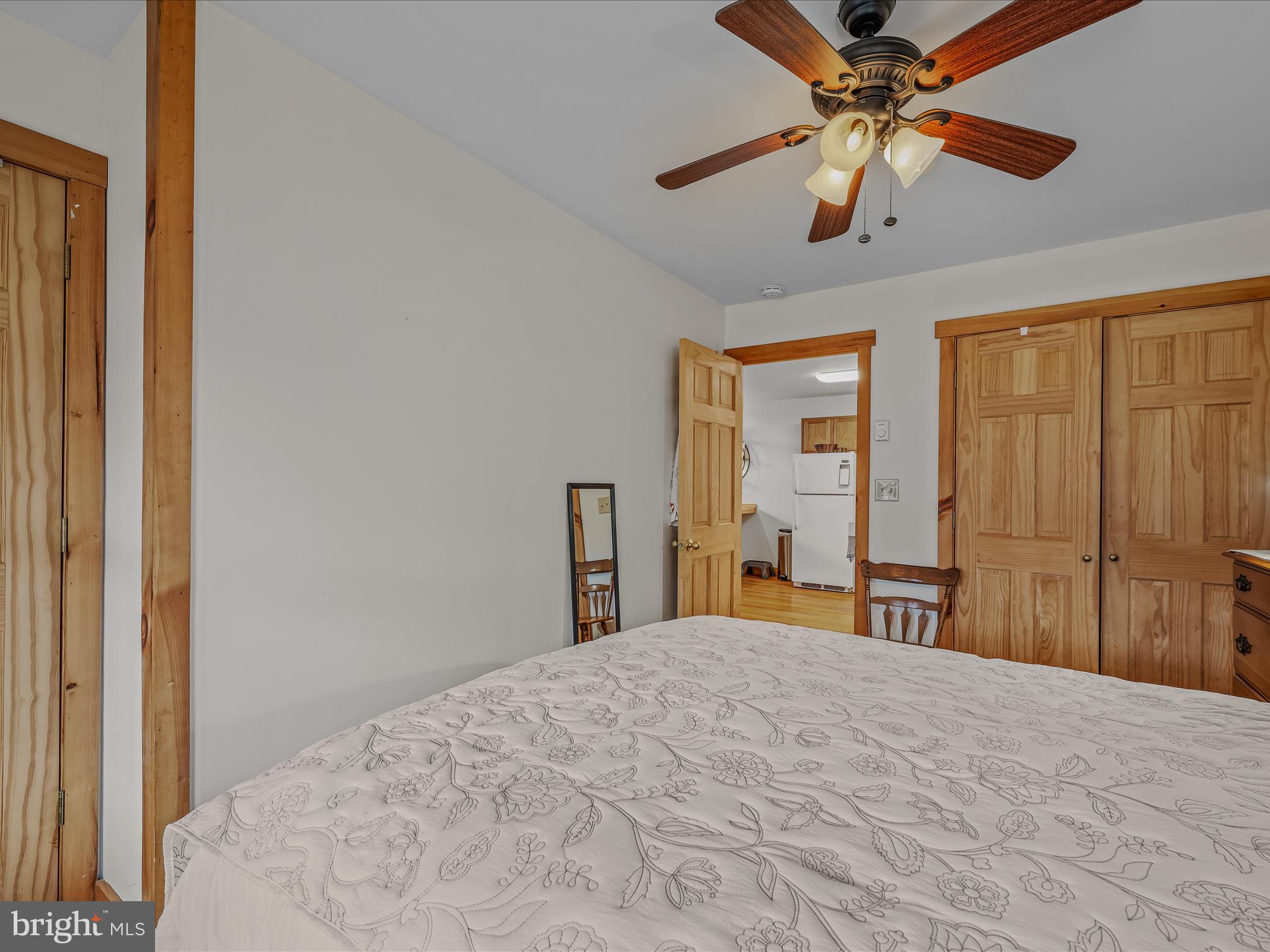 ROUSE MOUNTAIN - Residential