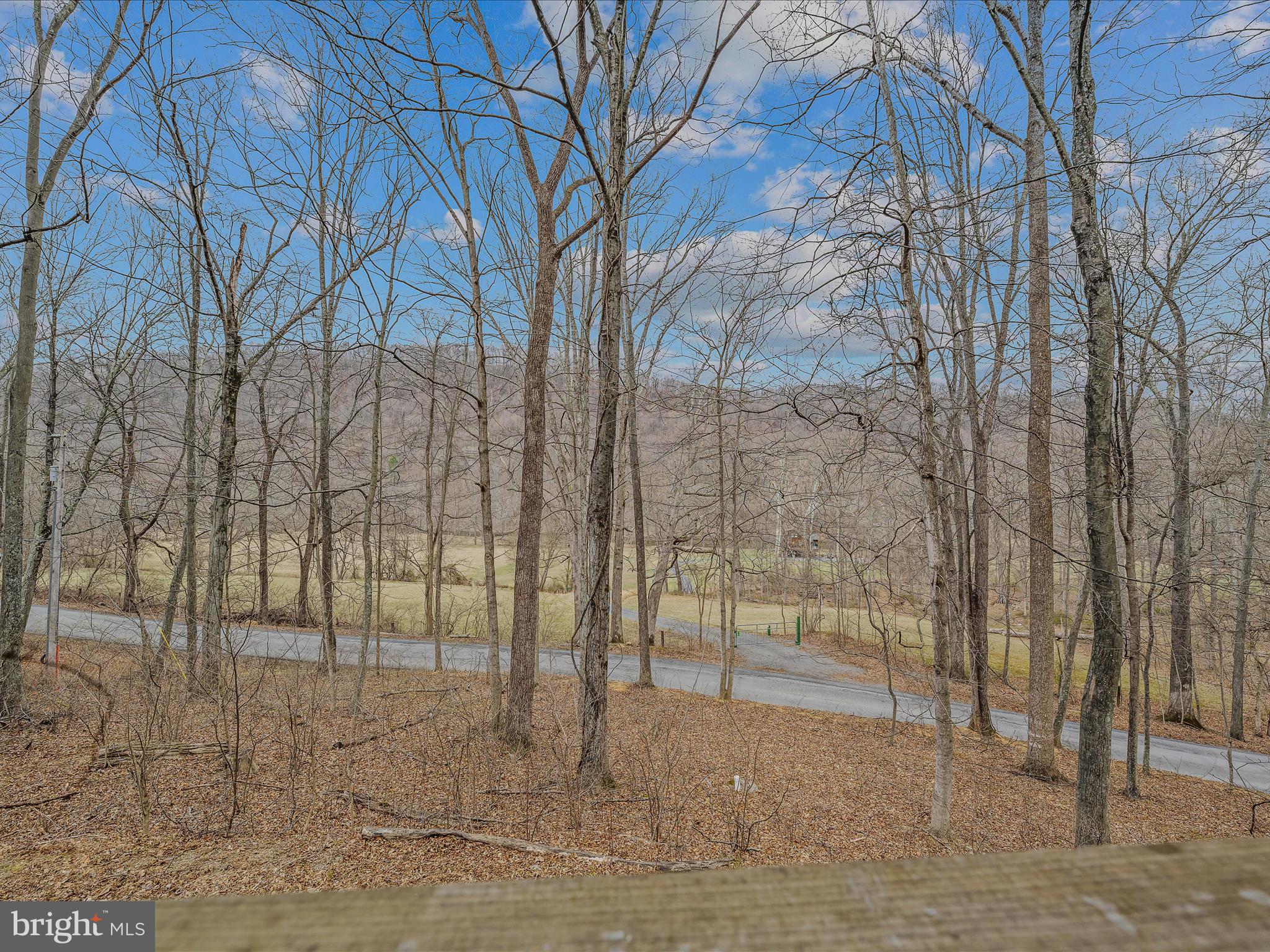 ROUSE MOUNTAIN - Residential