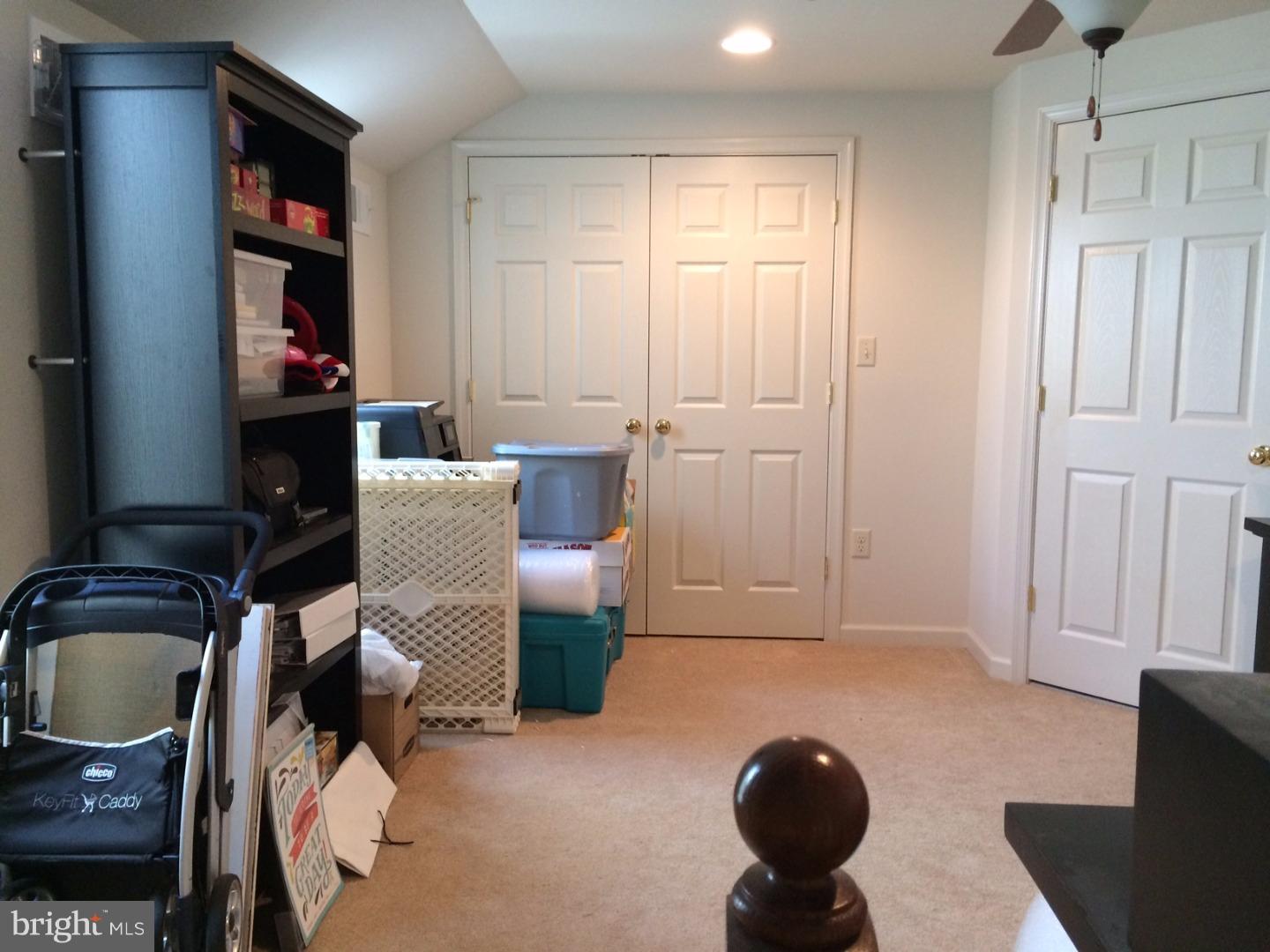 BRADFORD SQUARE - Residential Lease