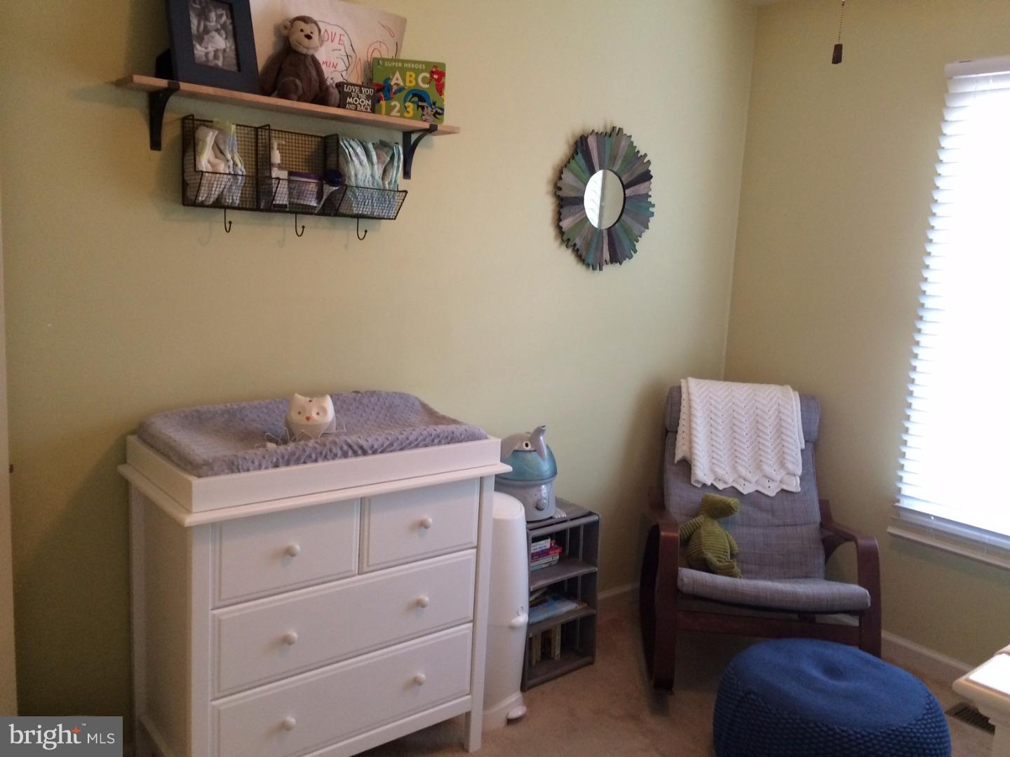 BRADFORD SQUARE - Residential Lease