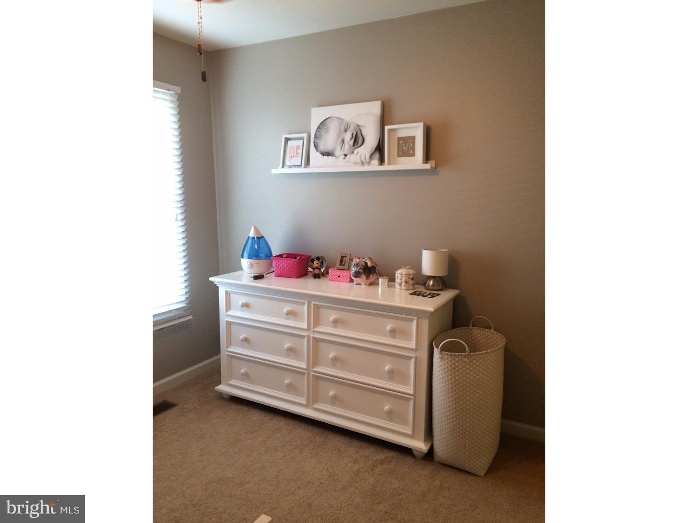 BRADFORD SQUARE - Residential Lease