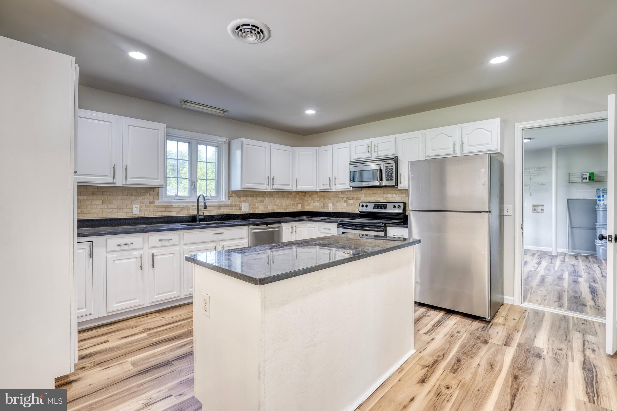 EASTON - Residential