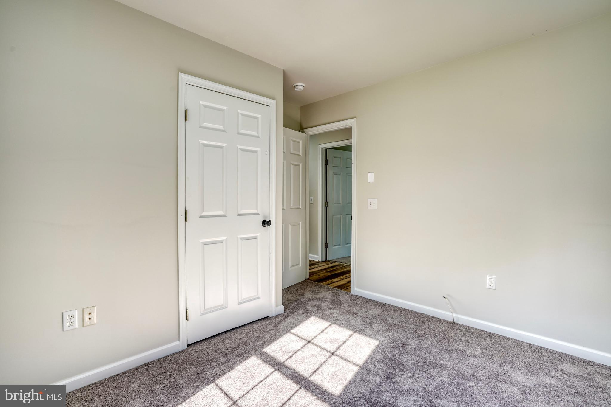 EASTON - Residential