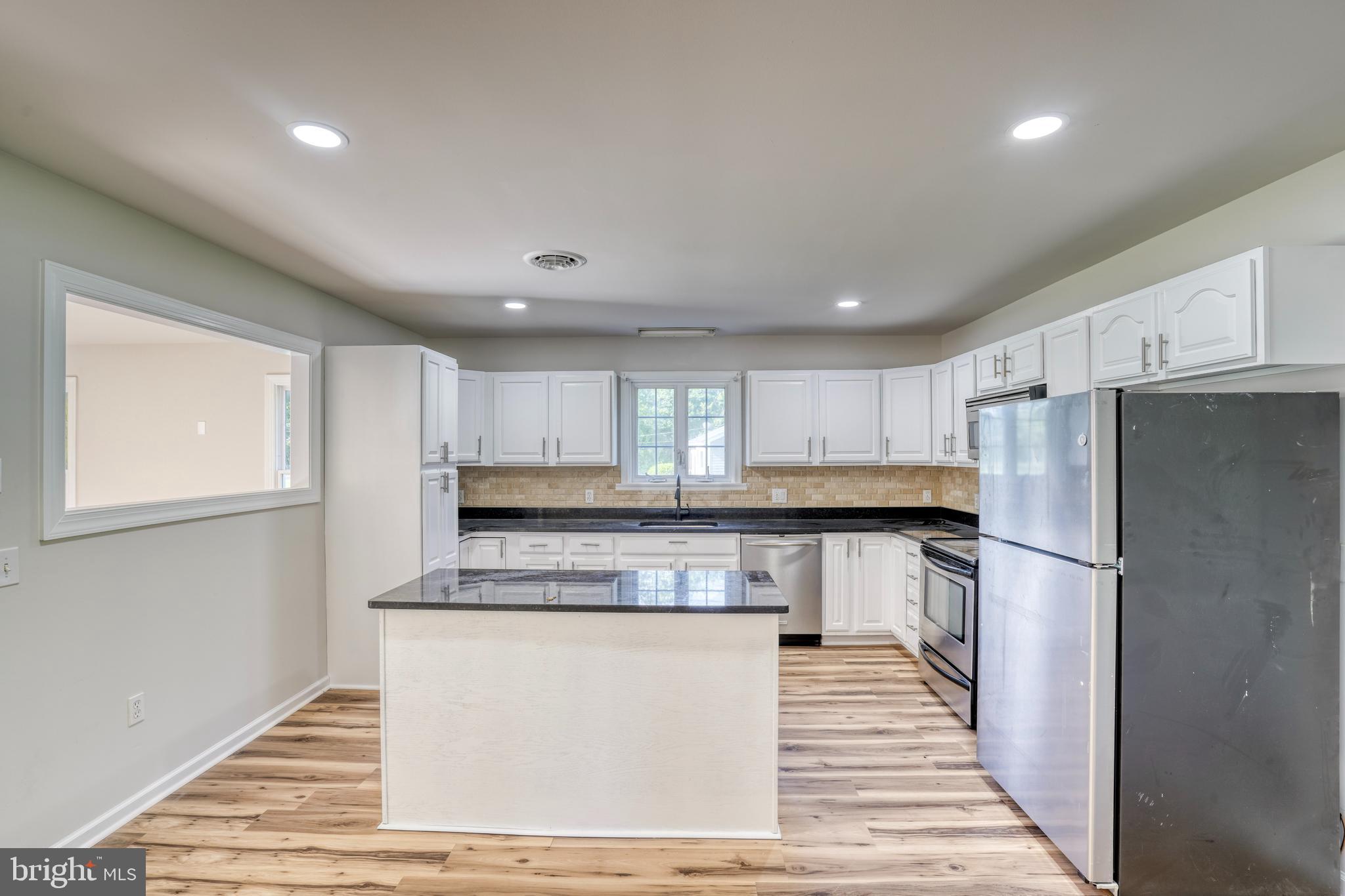 EASTON - Residential