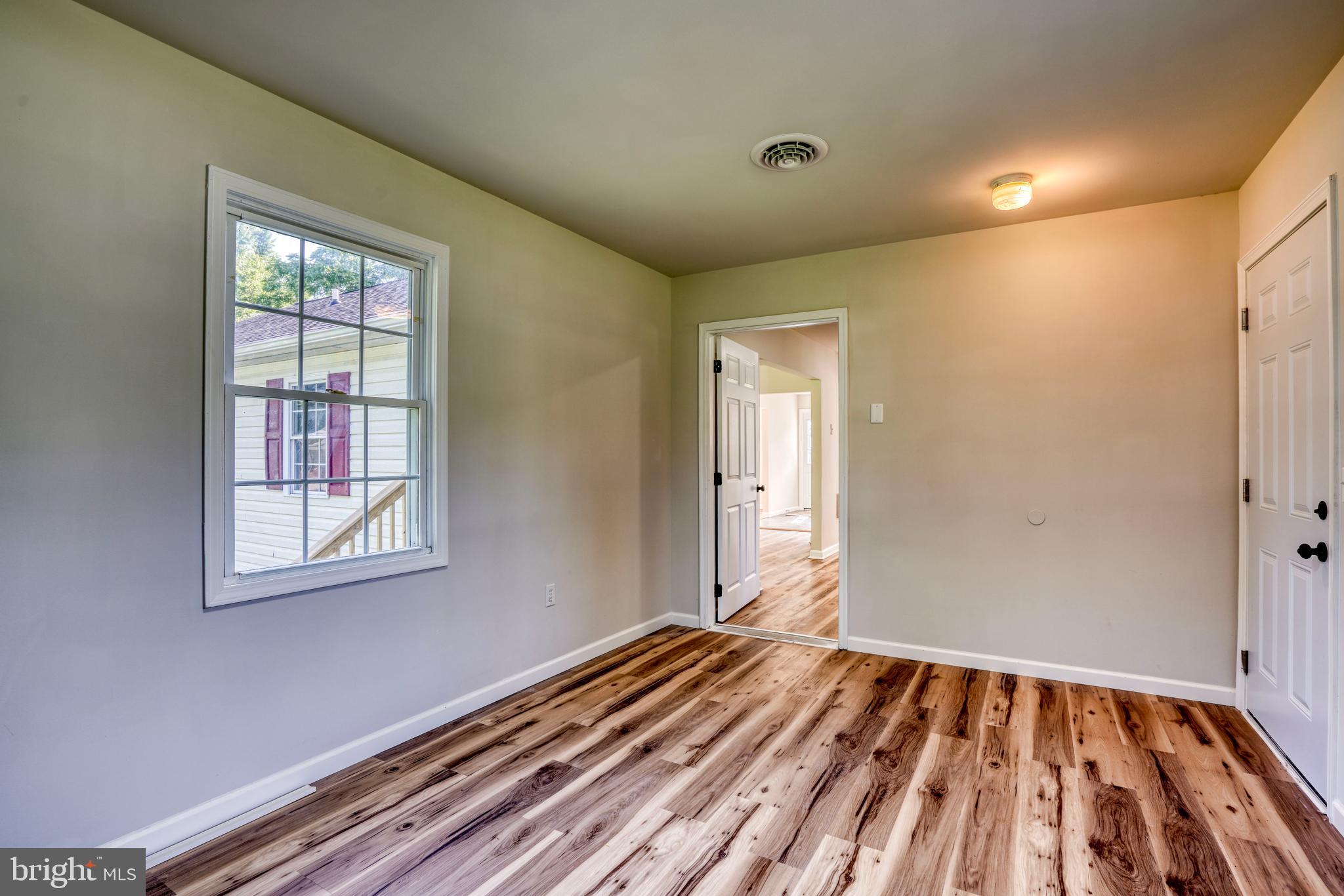 EASTON - Residential