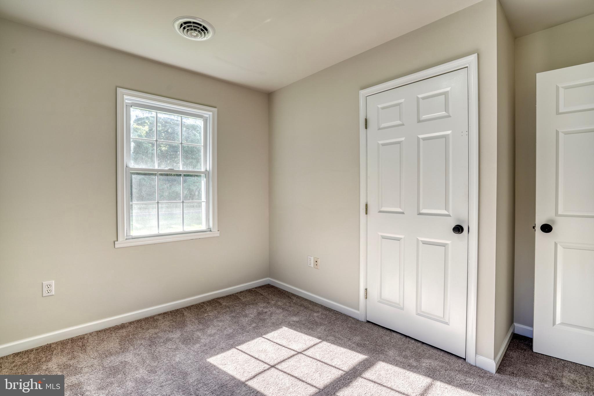 EASTON - Residential