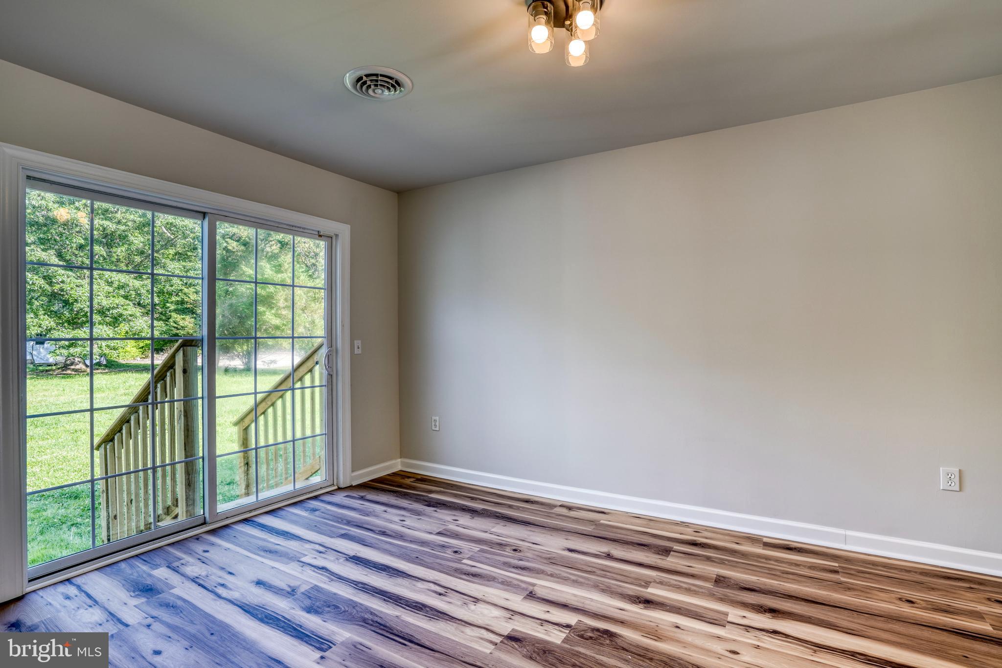 EASTON - Residential