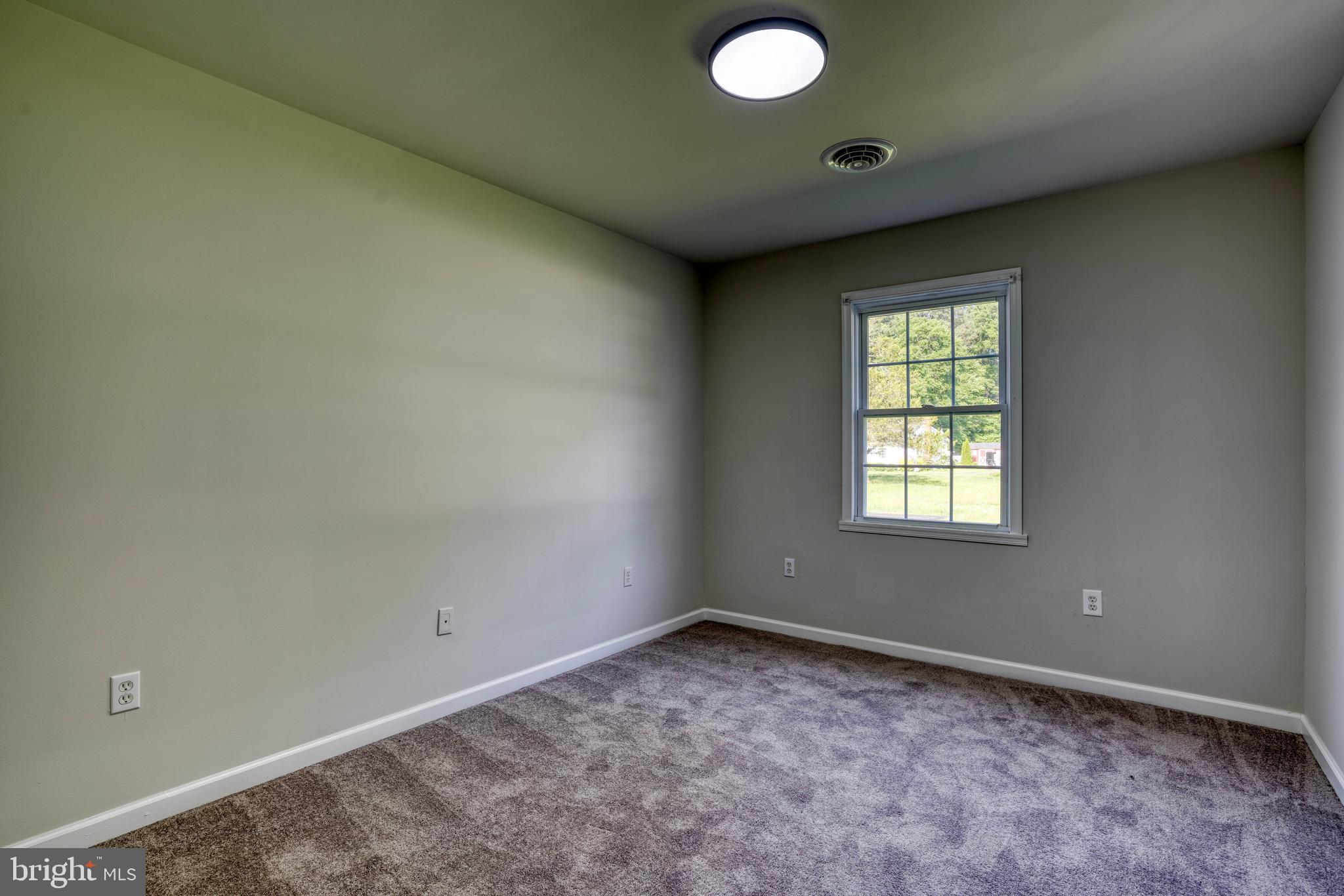 EASTON - Residential