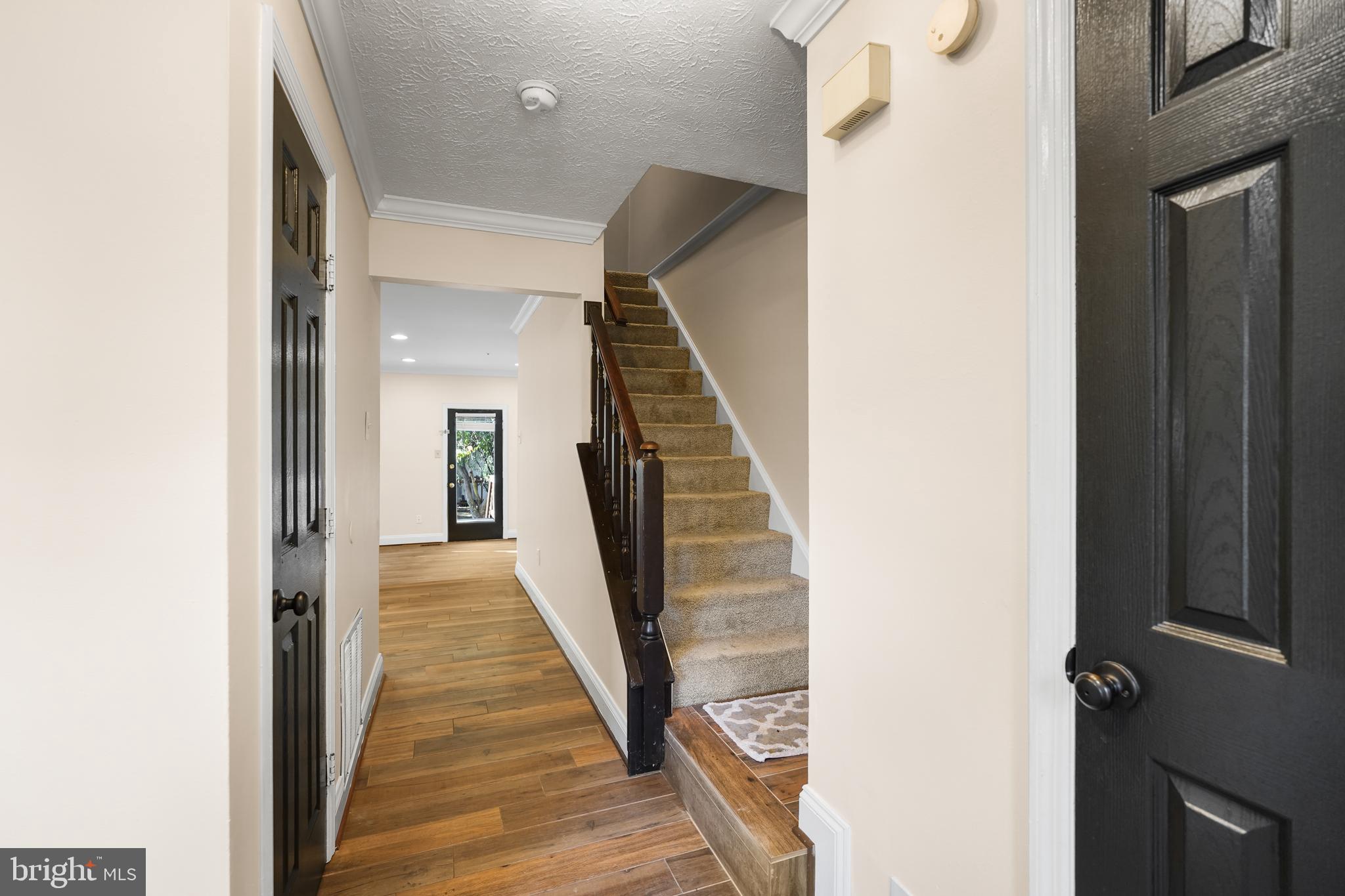 CHURCHILL TOWN SECTOR - Residential Lease