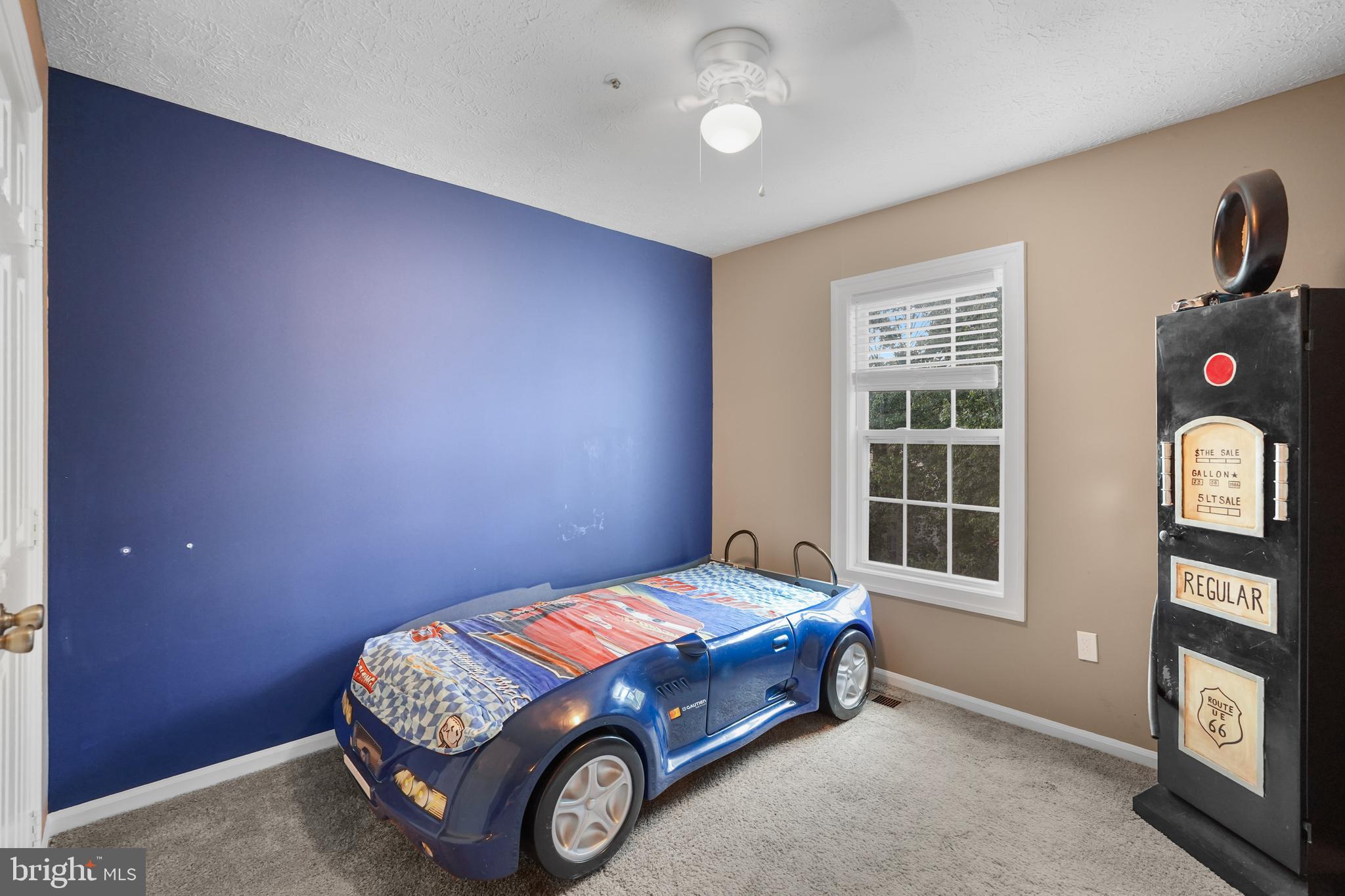 CHURCHILL TOWN SECTOR - Residential Lease