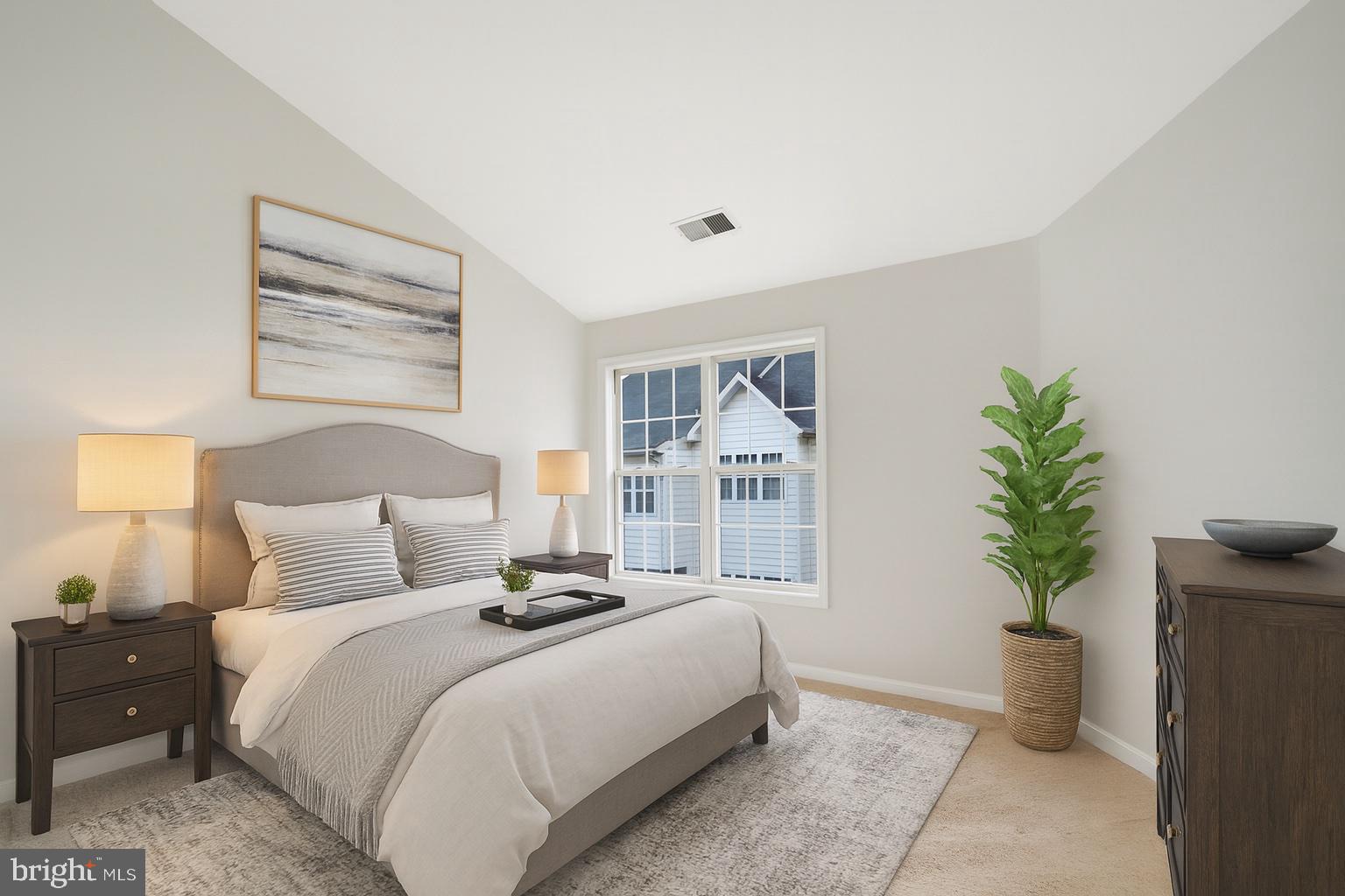 KENSINGTON COURTS - Residential