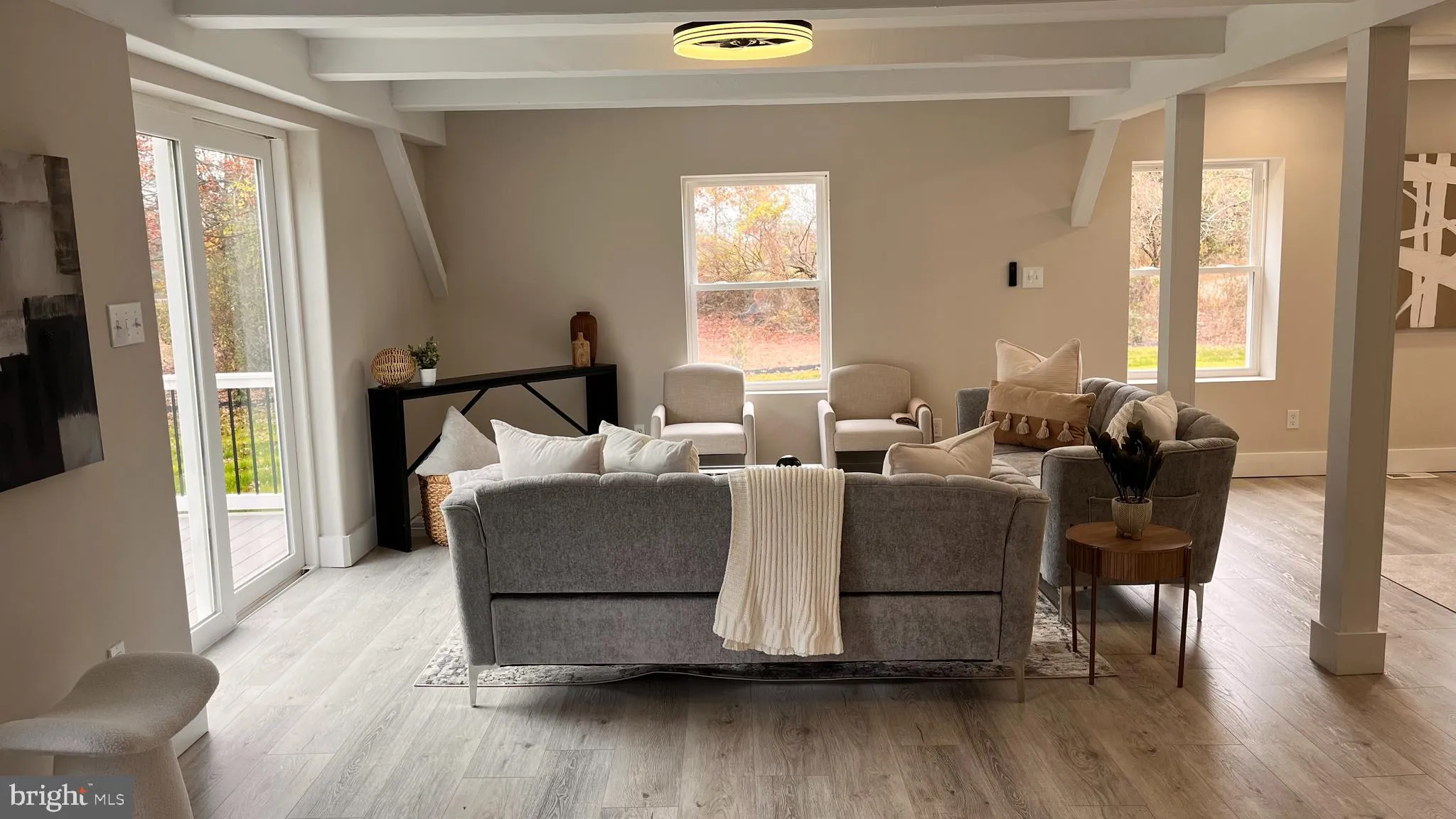 Vineland, New Jersey 08361, United States, 4 Bedrooms Bedrooms, ,3 BathroomsBathrooms,Residential,Active,40019