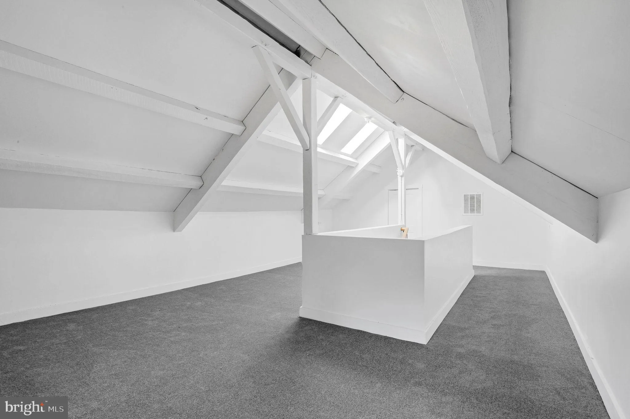 Vineland, New Jersey 08361, United States, 4 Bedrooms Bedrooms, ,3 BathroomsBathrooms,Residential,Active,40019