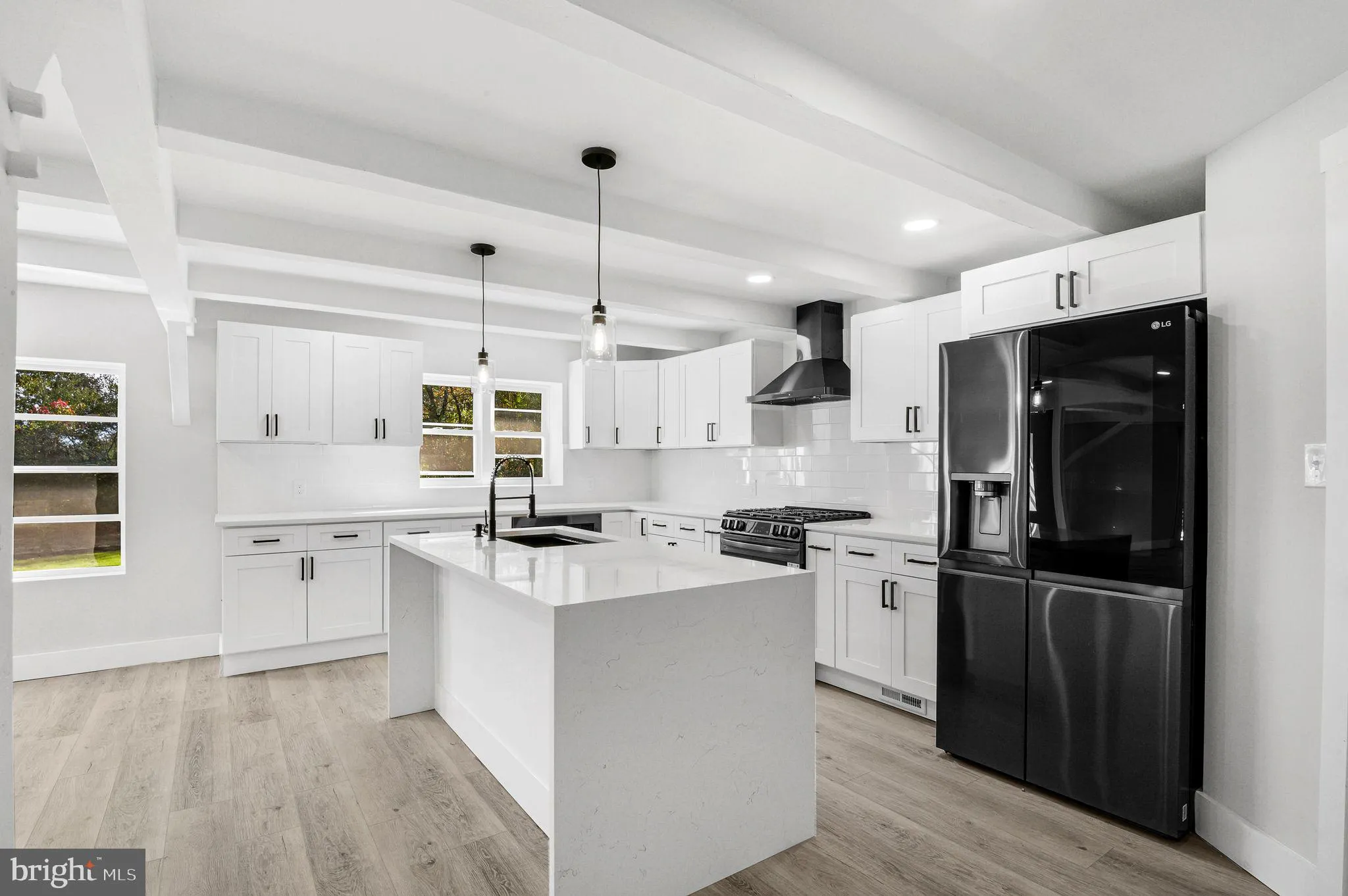 Vineland, New Jersey 08361, United States, 4 Bedrooms Bedrooms, ,3 BathroomsBathrooms,Residential,Active,40019