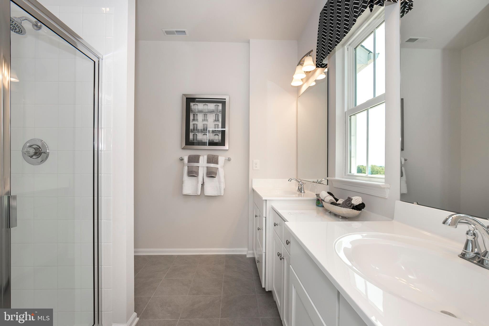 MONTGOMERY VIEW - Residential