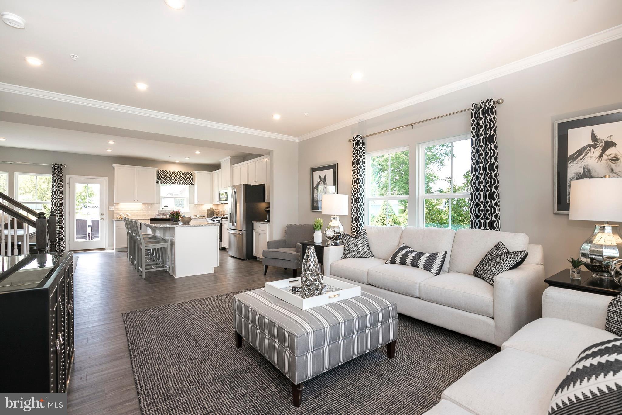 MONTGOMERY VIEW - Residential