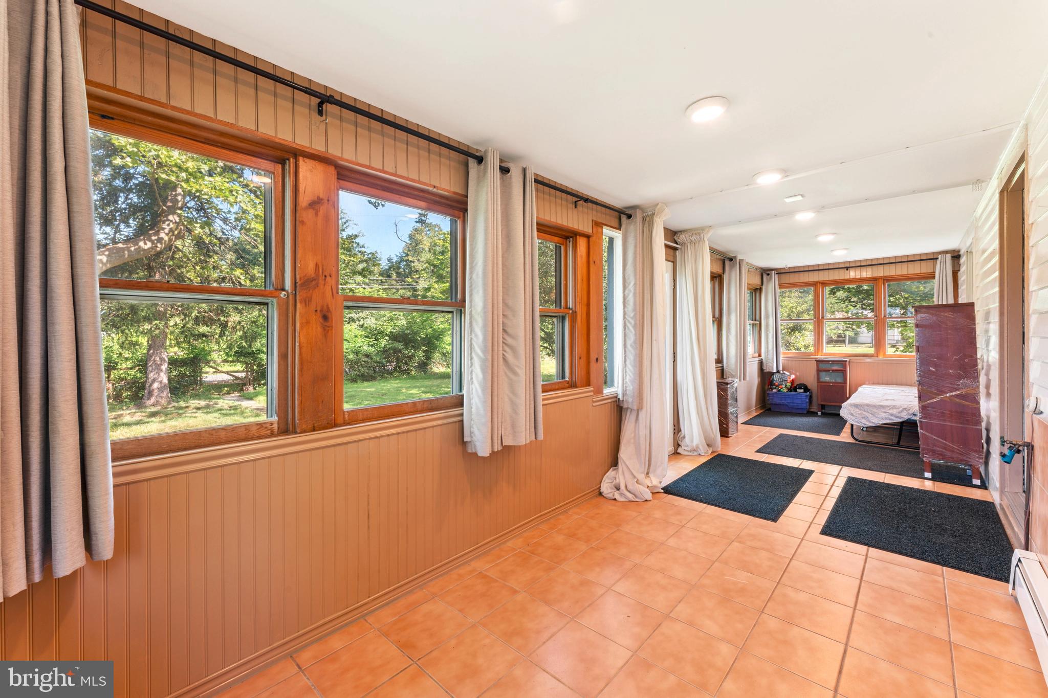 UPPER BLACK EDDY - Residential