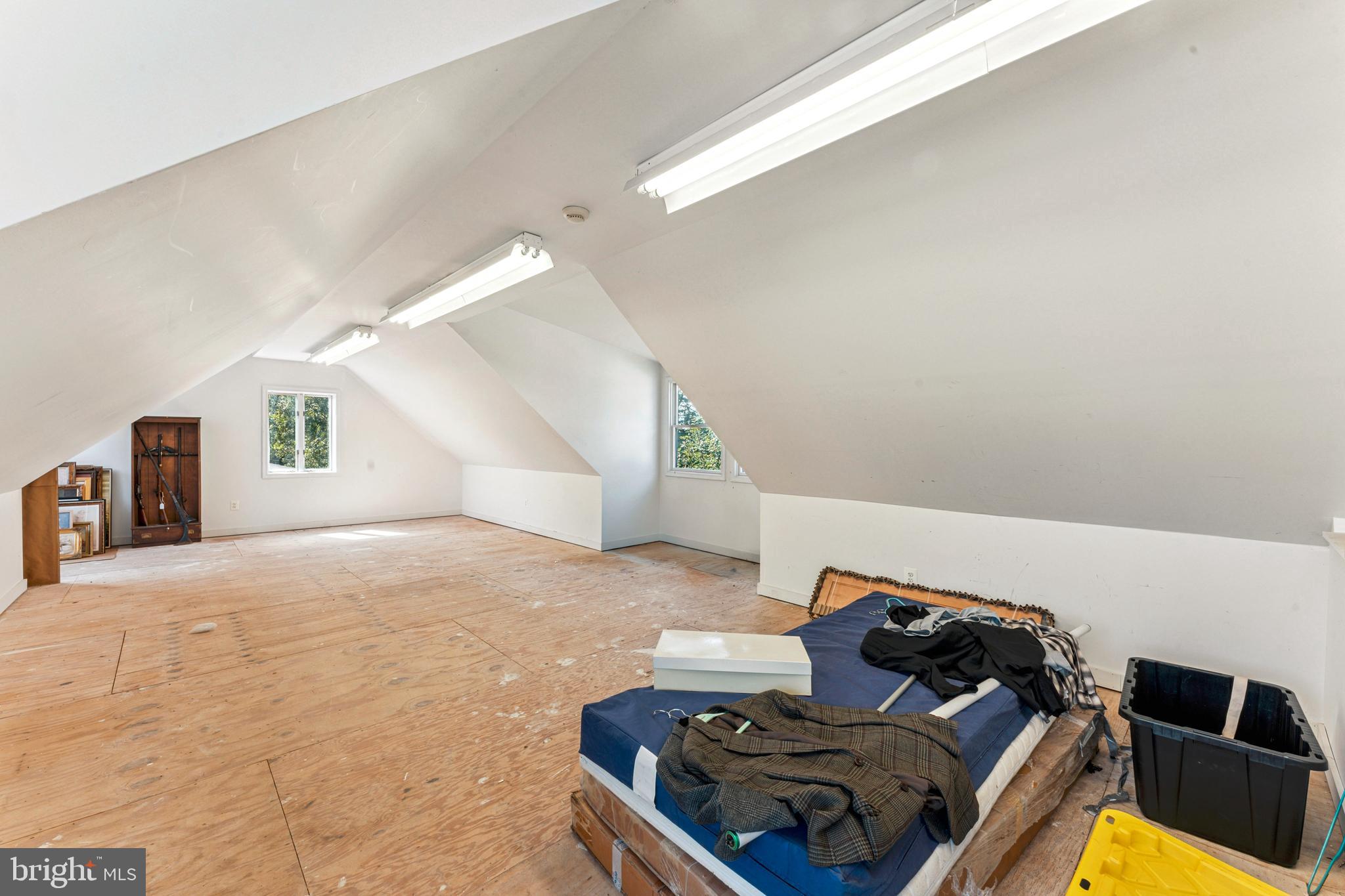 UPPER BLACK EDDY - Residential