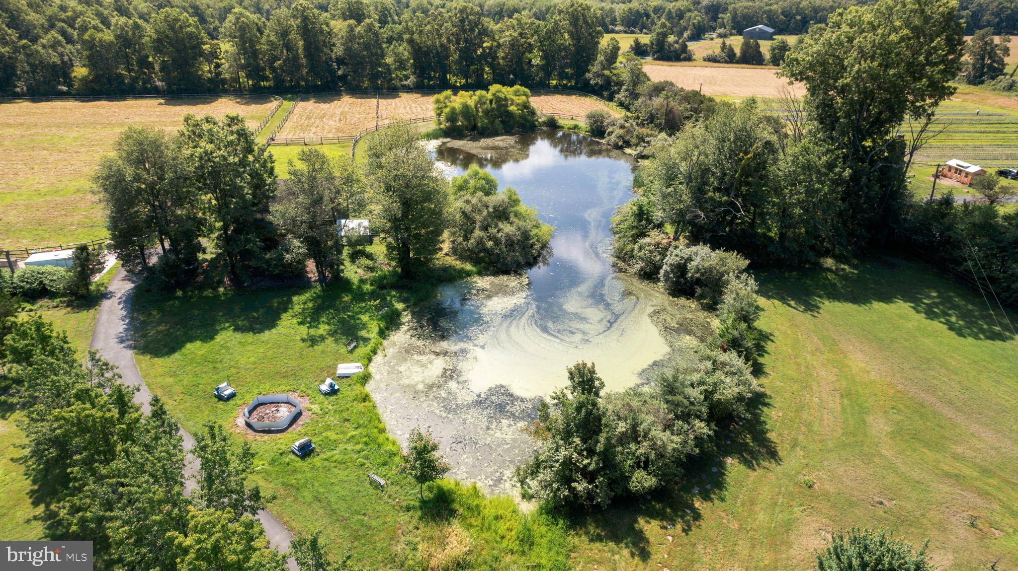 UPPER BLACK EDDY - Residential