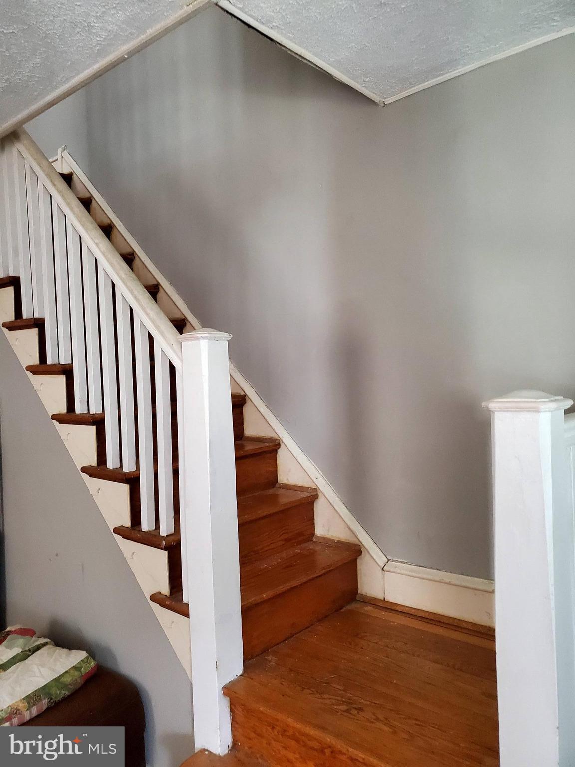 FOX CHASE - Residential