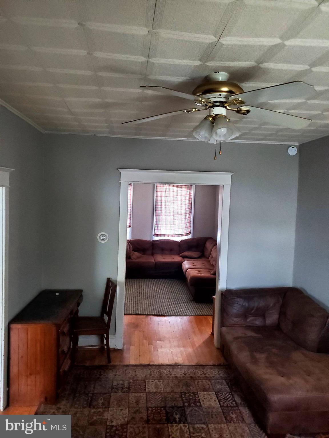 FOX CHASE - Residential