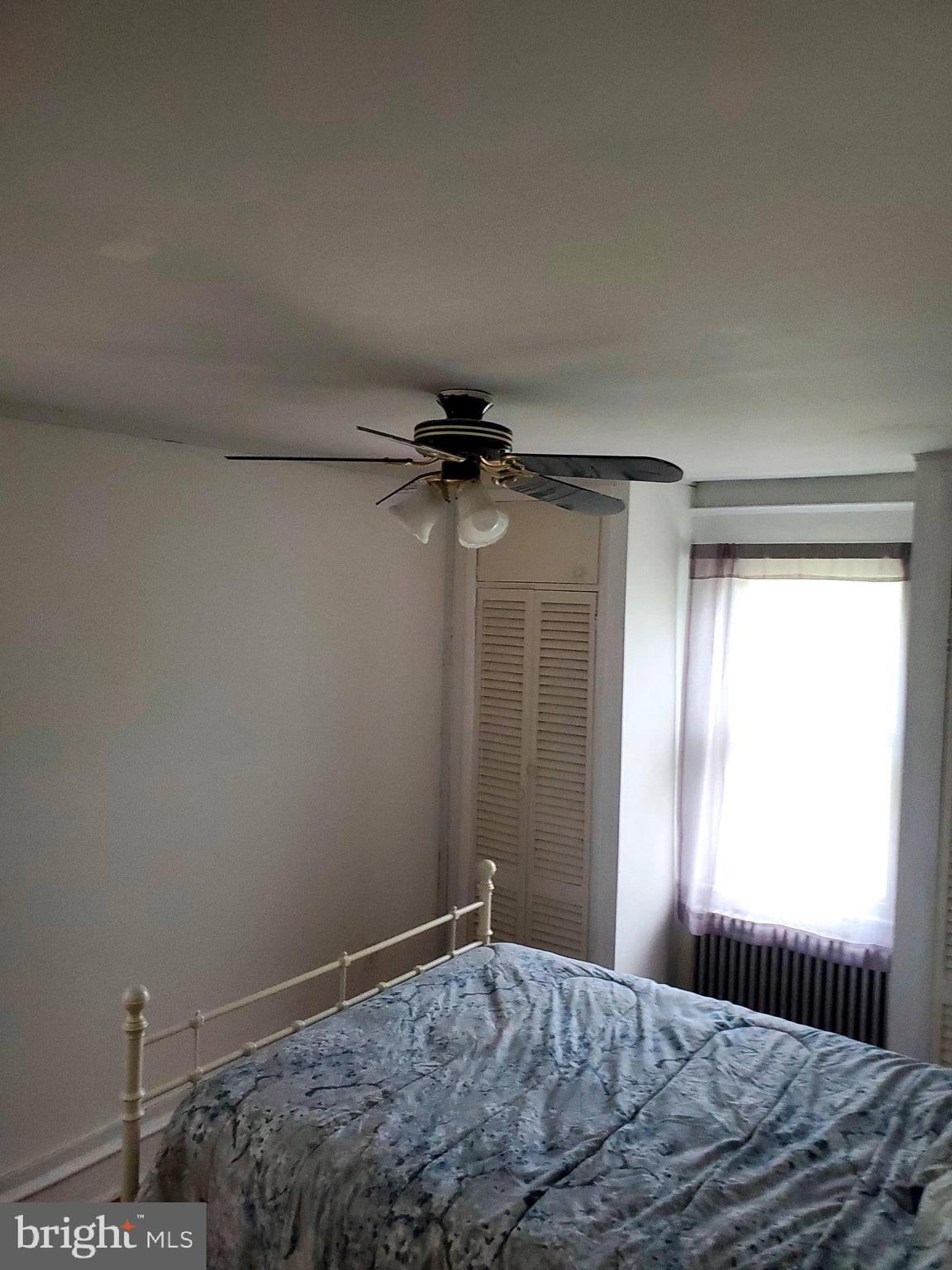 FOX CHASE - Residential