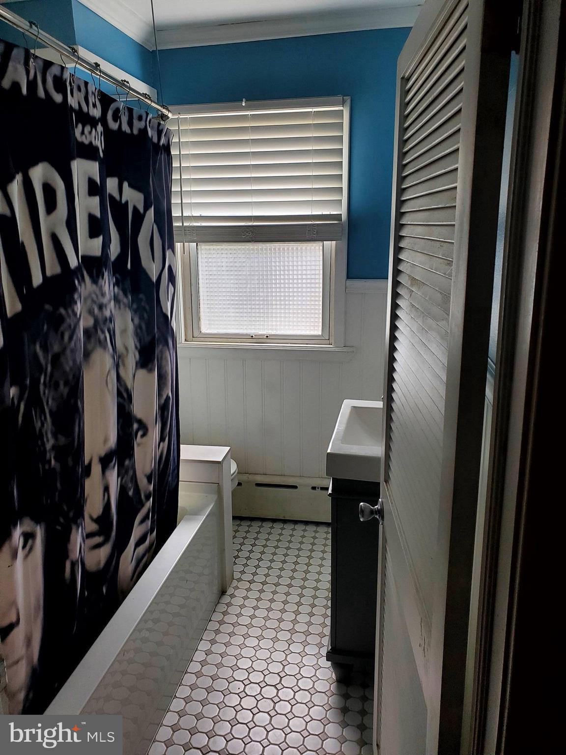 FOX CHASE - Residential