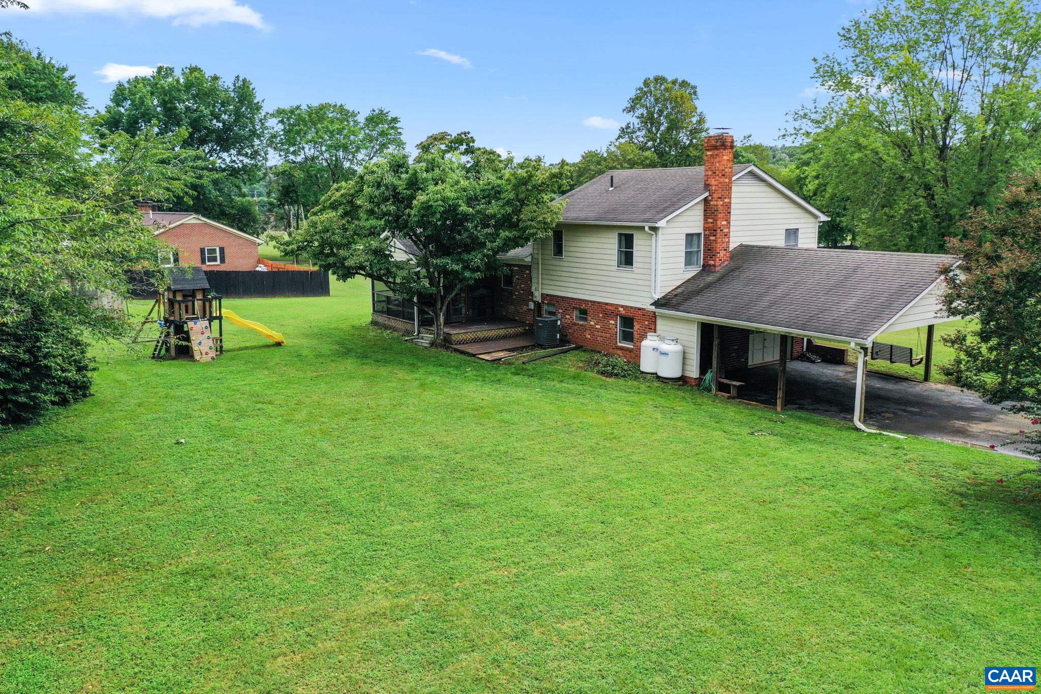 188 VILLAGE DR
