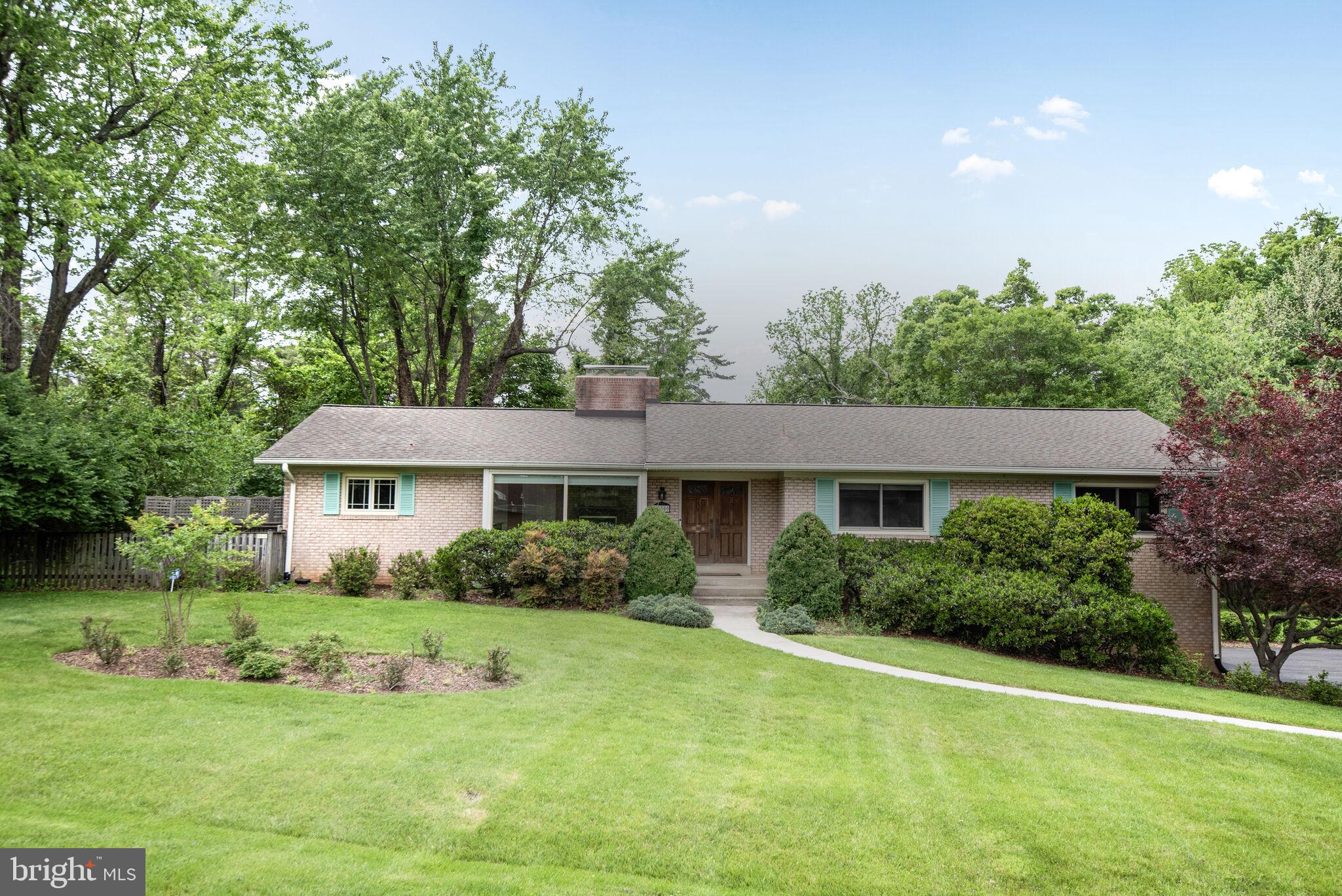 11500 LE HAVRE DRIVE