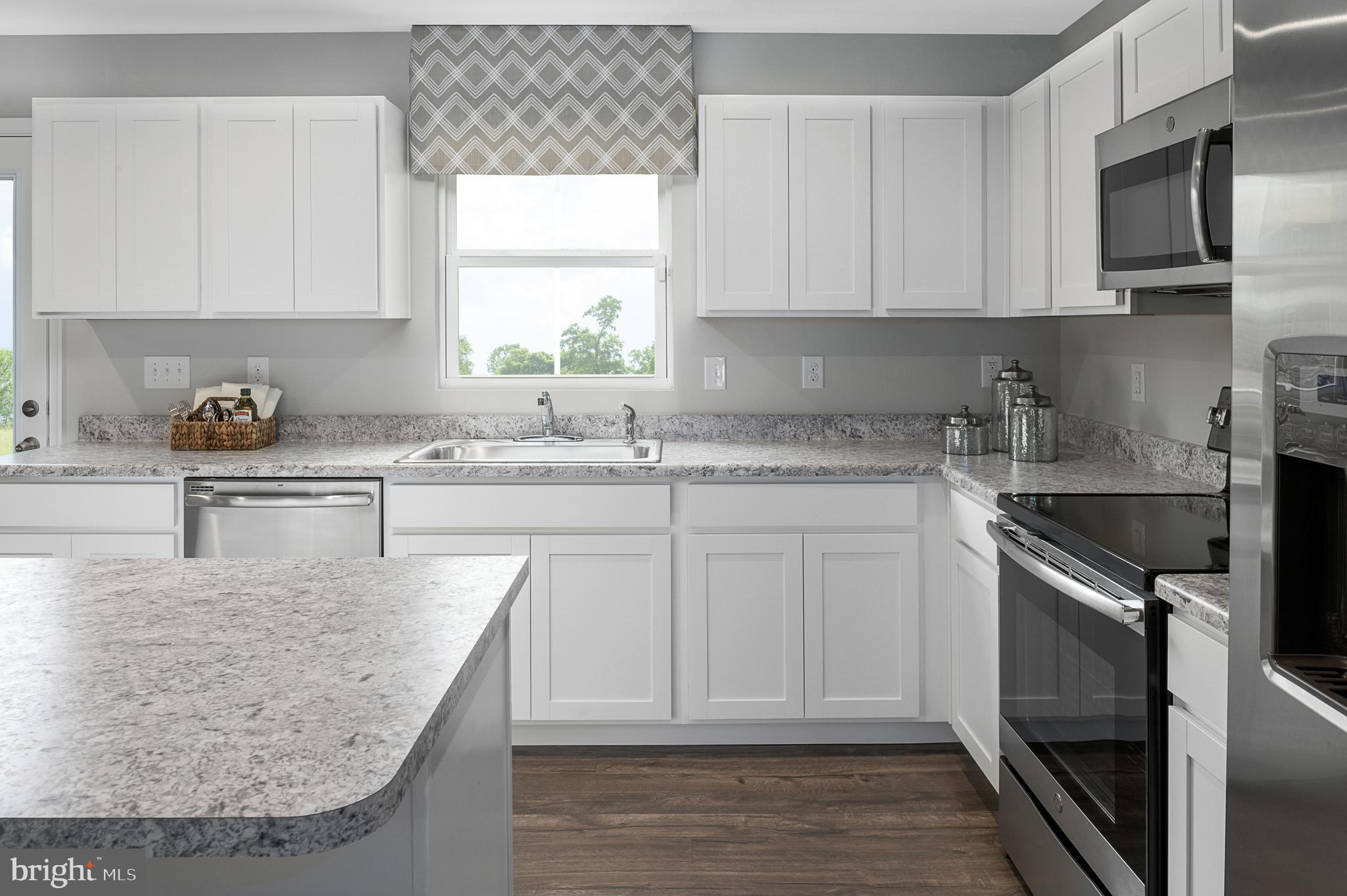 LAURICH GEMS SOUTH - Residential