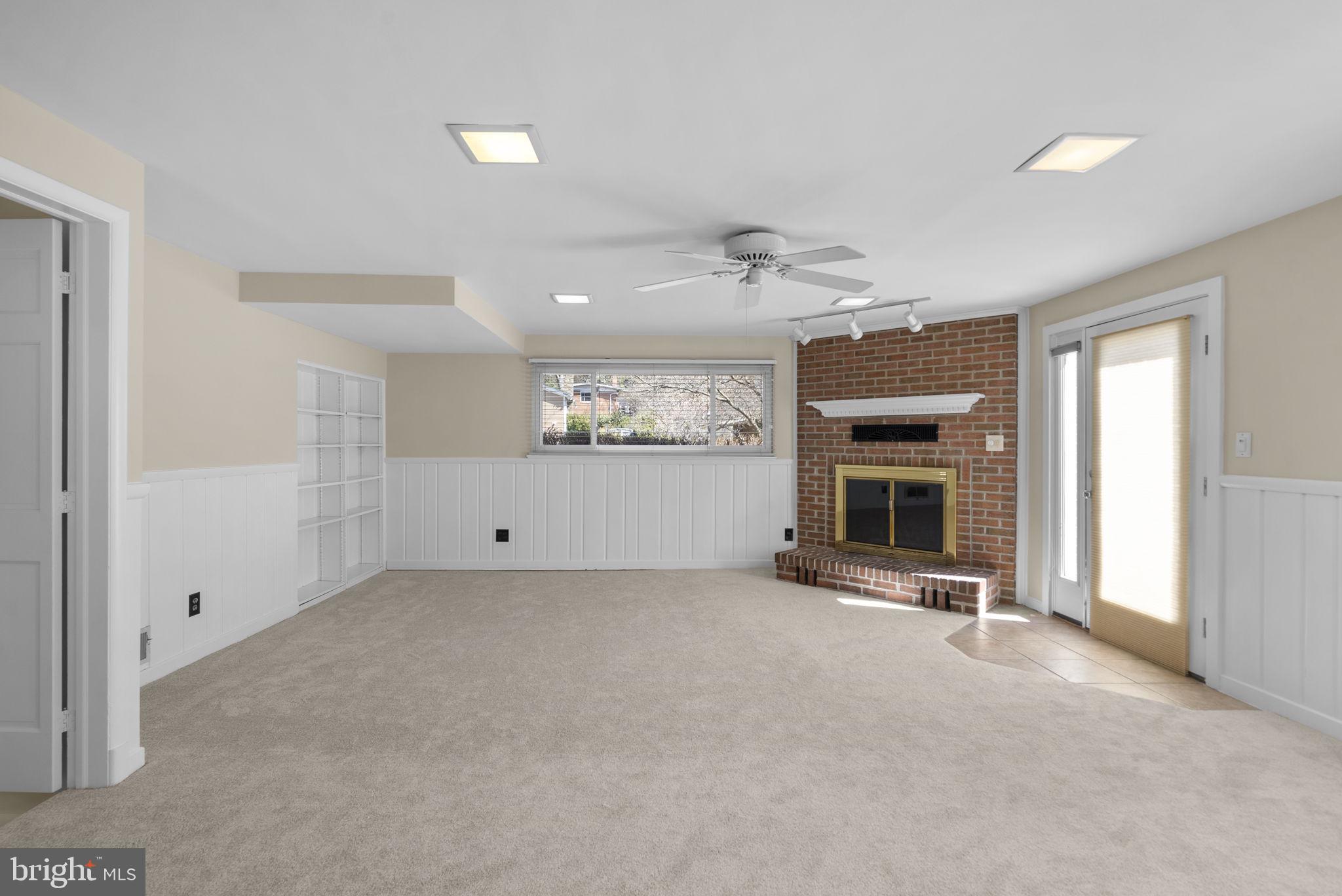 MAPLEWOOD ESTATES - Residential