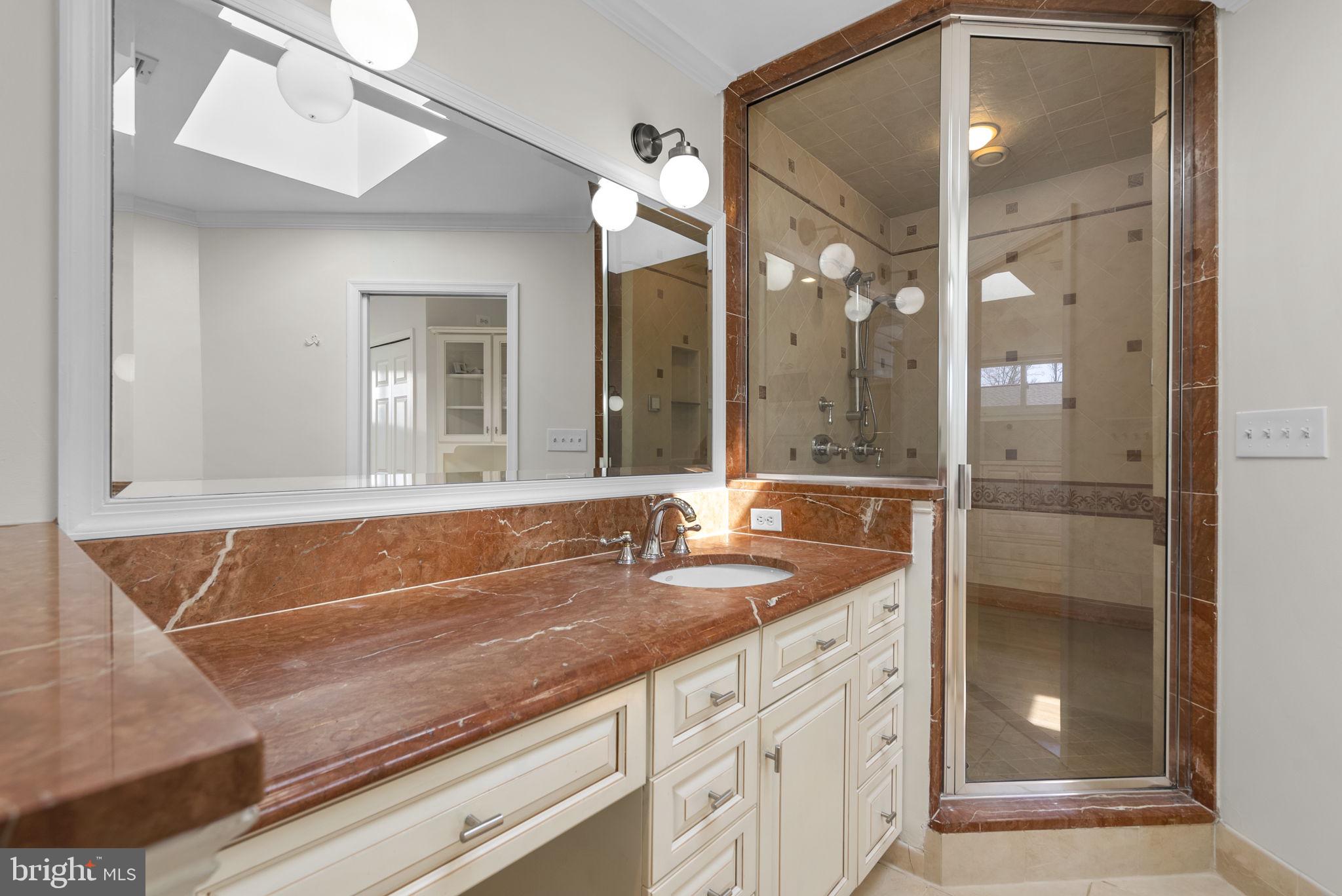 MAPLEWOOD ESTATES - Residential