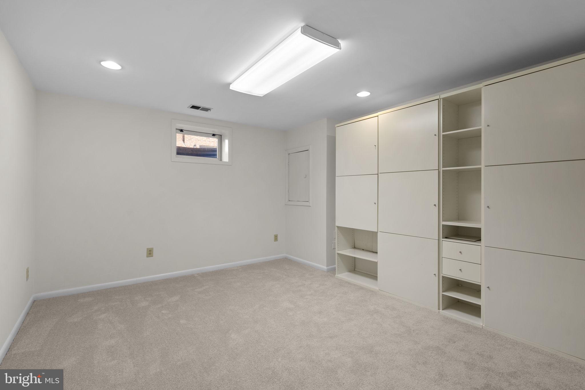 MAPLEWOOD ESTATES - Residential