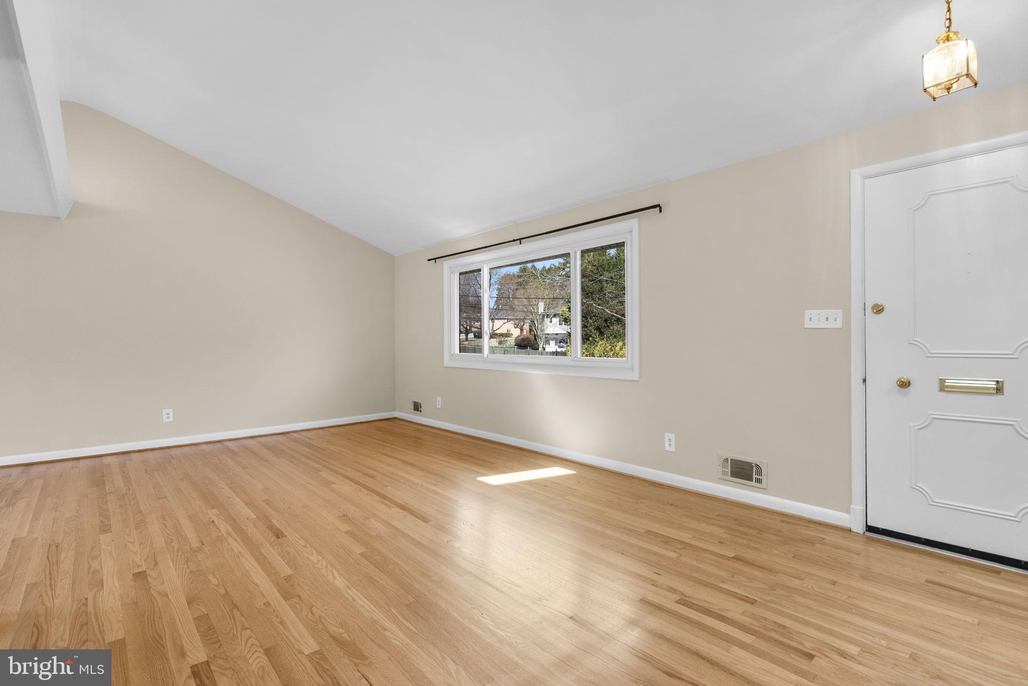 MAPLEWOOD ESTATES - Residential