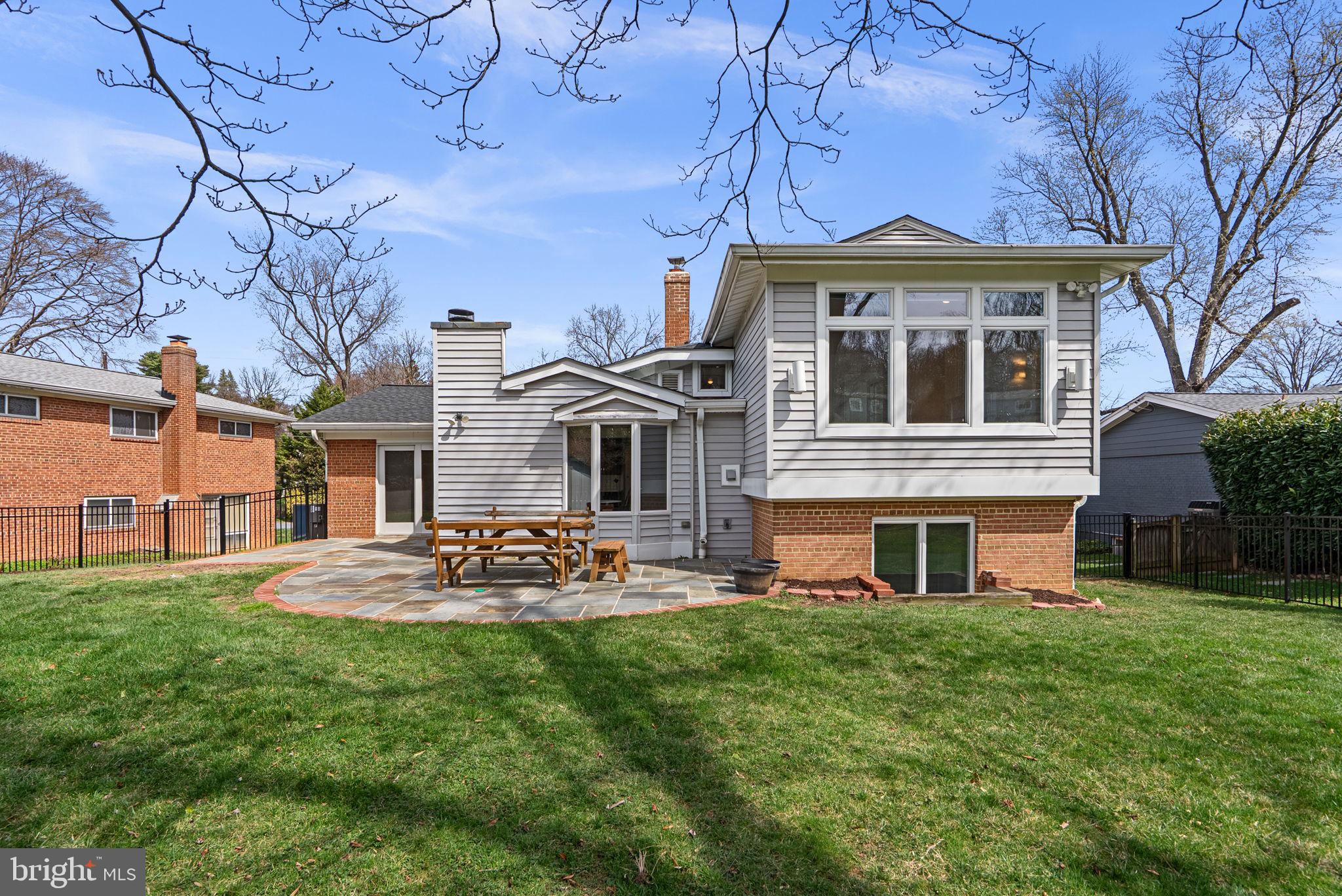 MAPLEWOOD ESTATES - Residential