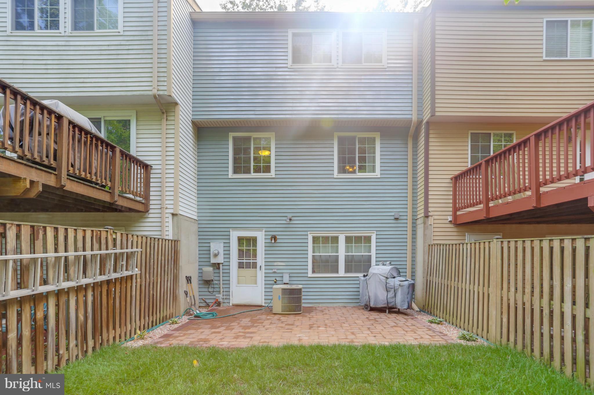 NEWINGTON FOREST - Residential