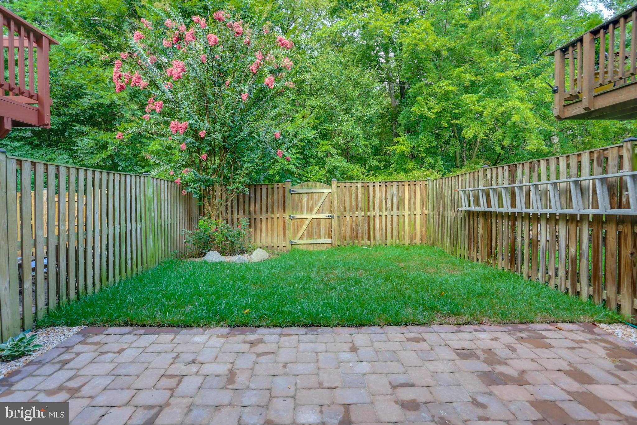 NEWINGTON FOREST - Residential